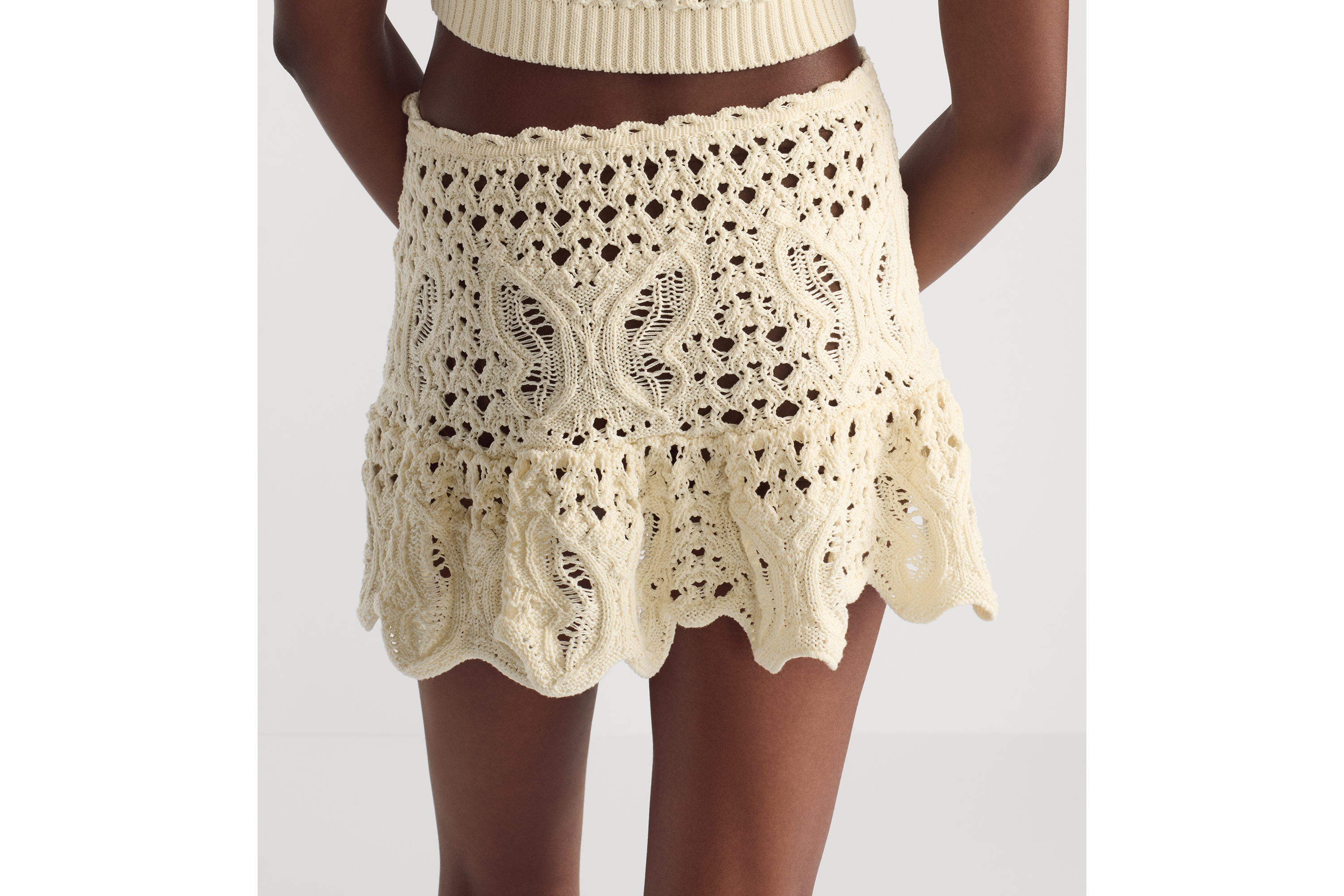 Look Dioriviera Ruffled Miniskirt Ecru Cotton Crochet-Effect Knit with Butterfly Motif E12
