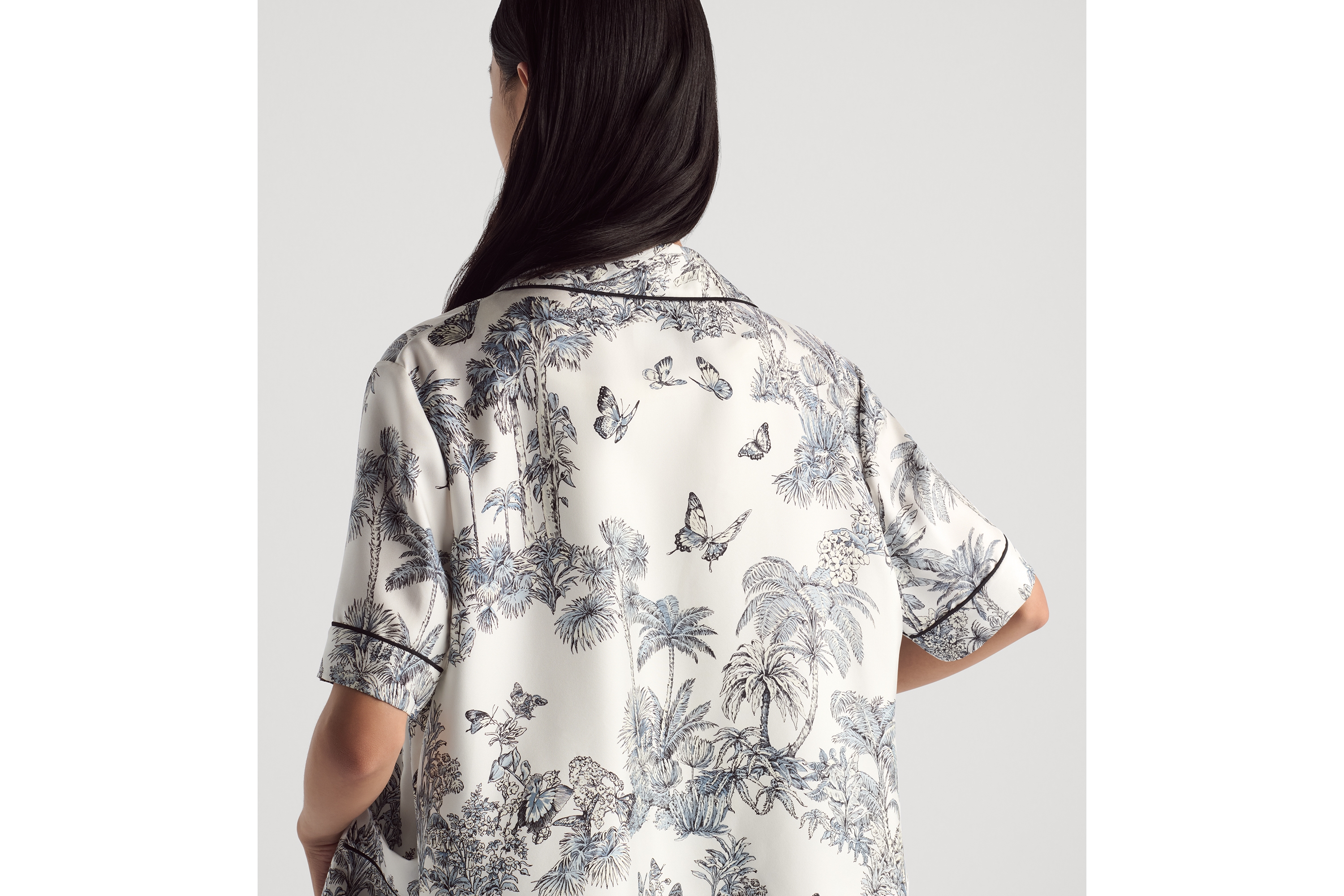 Look Dioriviera Short-Sleeved Shirt White and Blue Toile de Jouy Palms Silk Twill E06