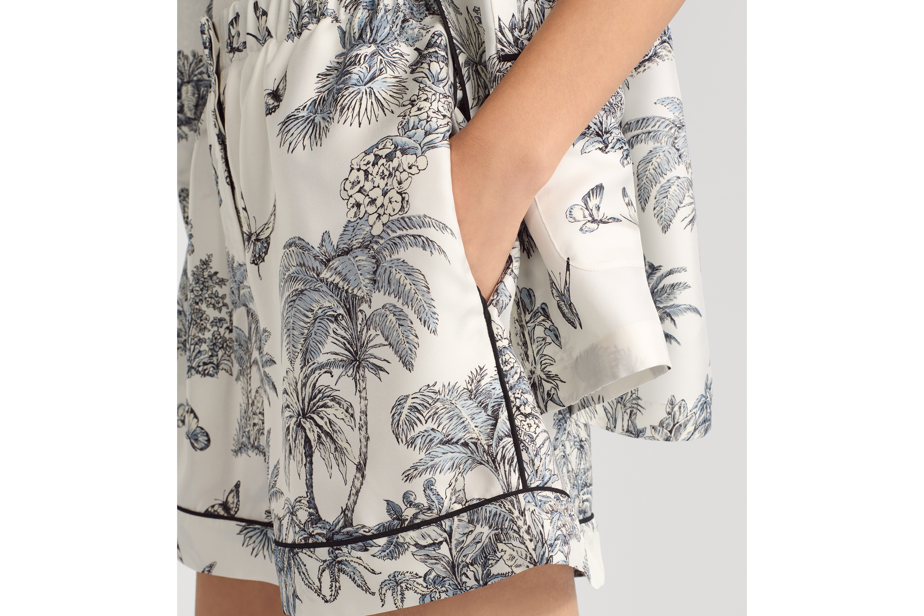 look_image_alt_prefix Dioriviera Shorts Toile de Jouy Palms Seidentwill in Weiß und Blau E10