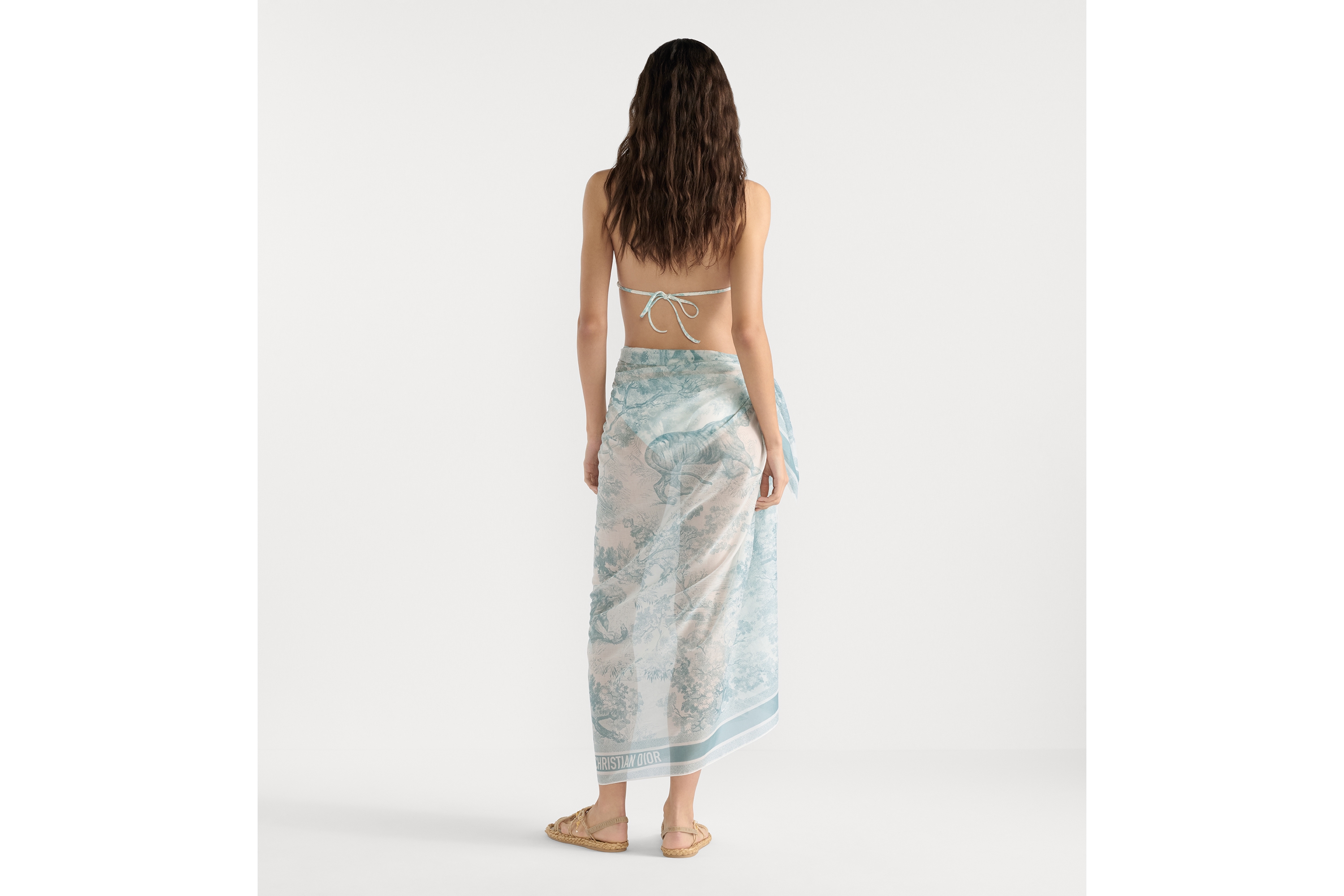 look_image_alt_prefix قطعة بيكيني علوية Dioriviera قماش تقنيّ باللون الأبيض مع نمط توال دو جوي سوفاج بلون أخضر زنبق الوادي E03