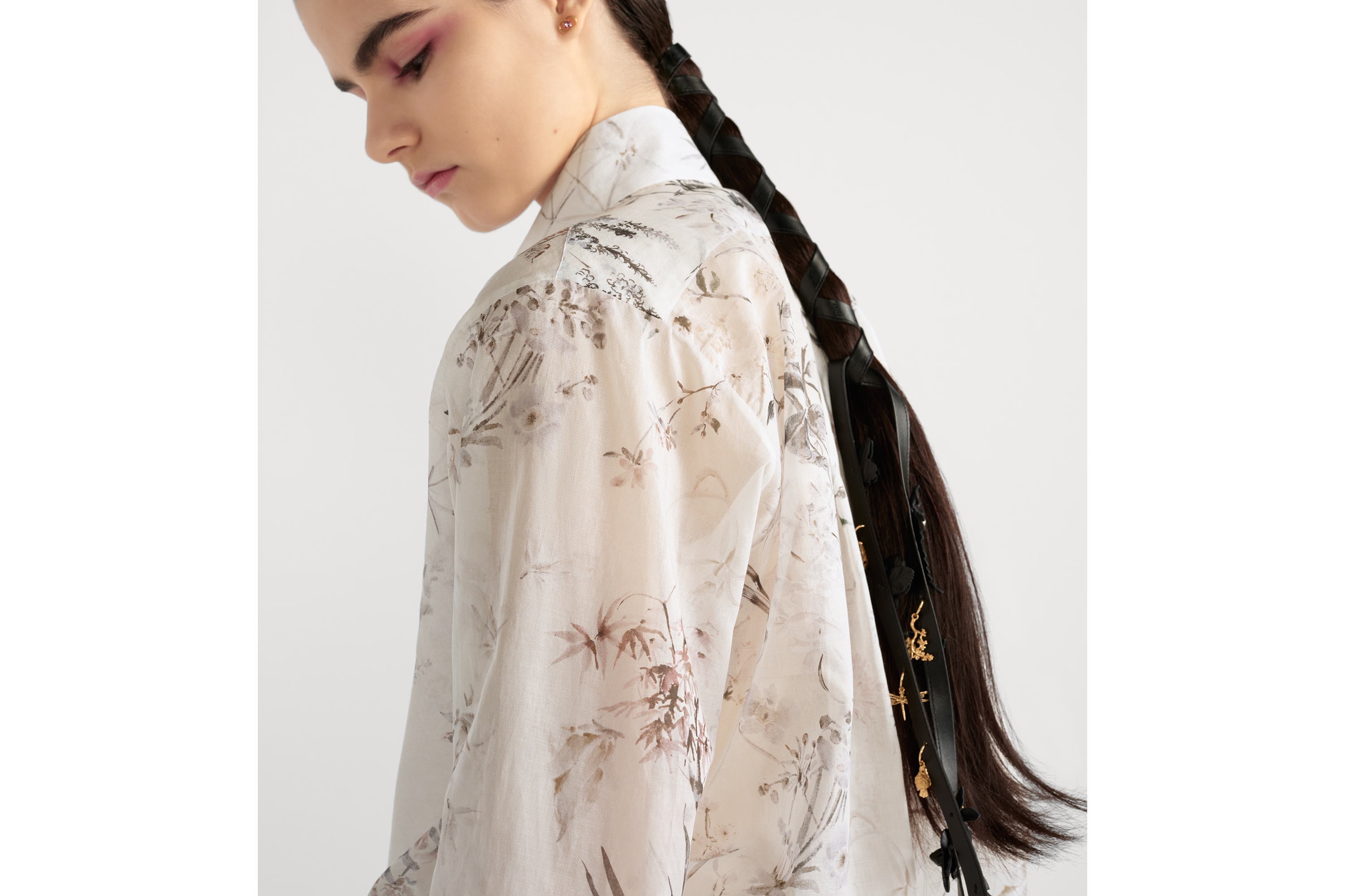 Long Blouse Ecru Cotton Muslin with Multicolor Millefiori Motif E09