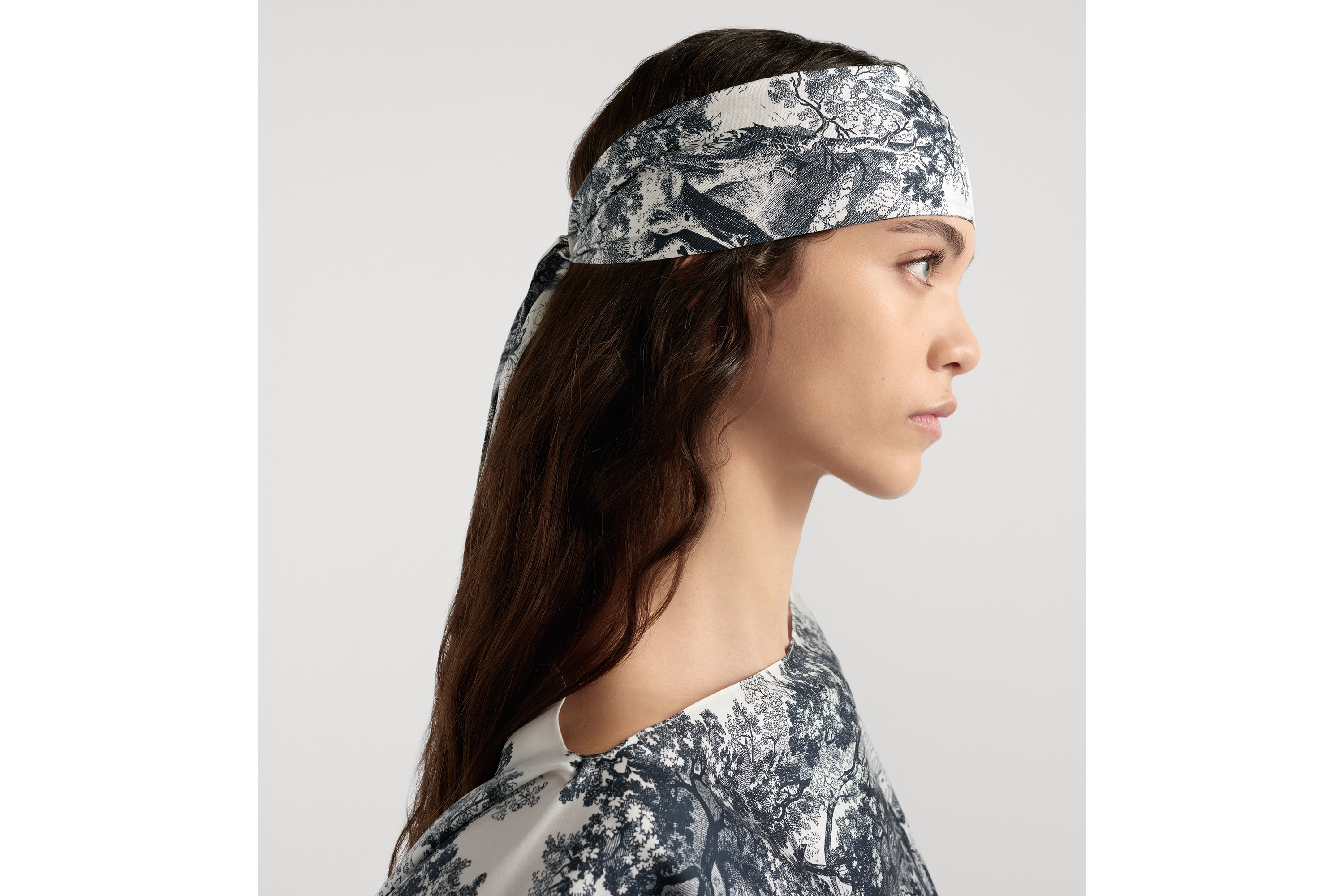 Christian Dior トワル ドゥ ジュイ ソヴァージュミッツァスカーフ 楽天市場】【中古】Christian Dior スカーフ ミッツァ トワル