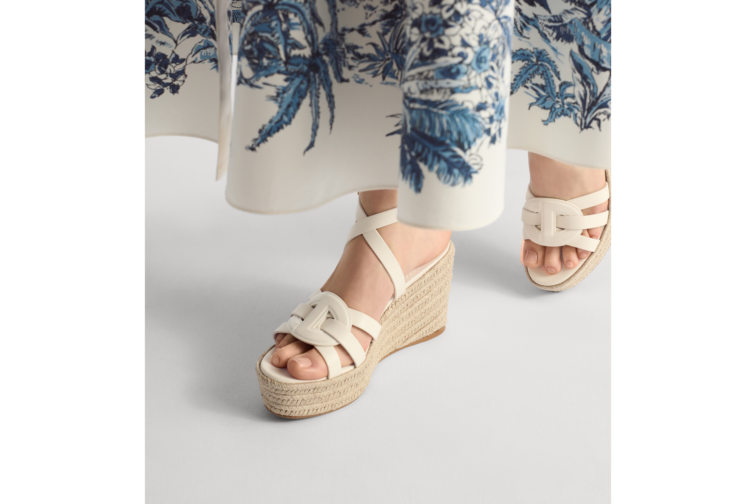 D-Club Wedge Sandal