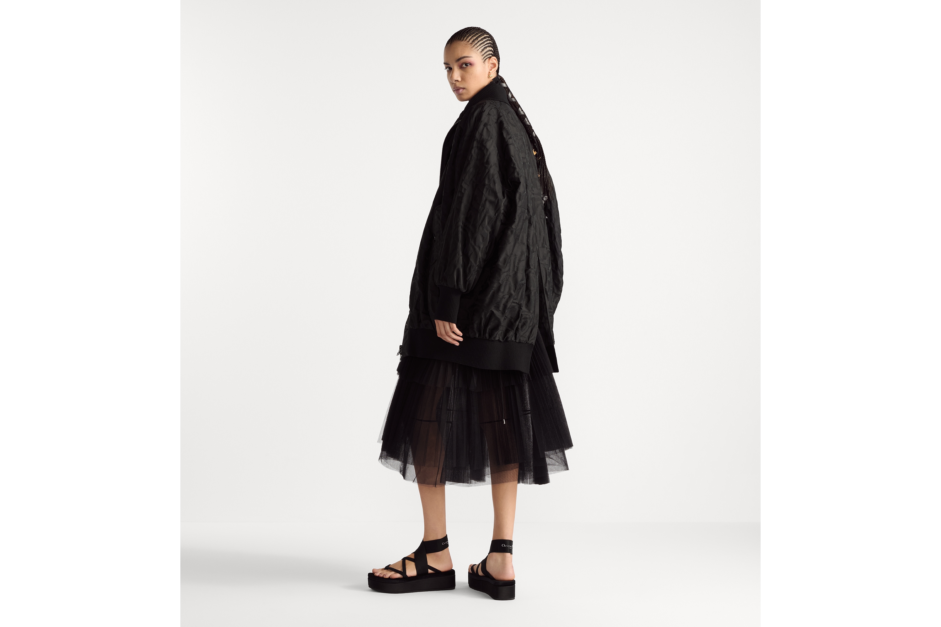 look_image_alt_prefix Falda plisada asimétrica de largo medio Tul negro E03