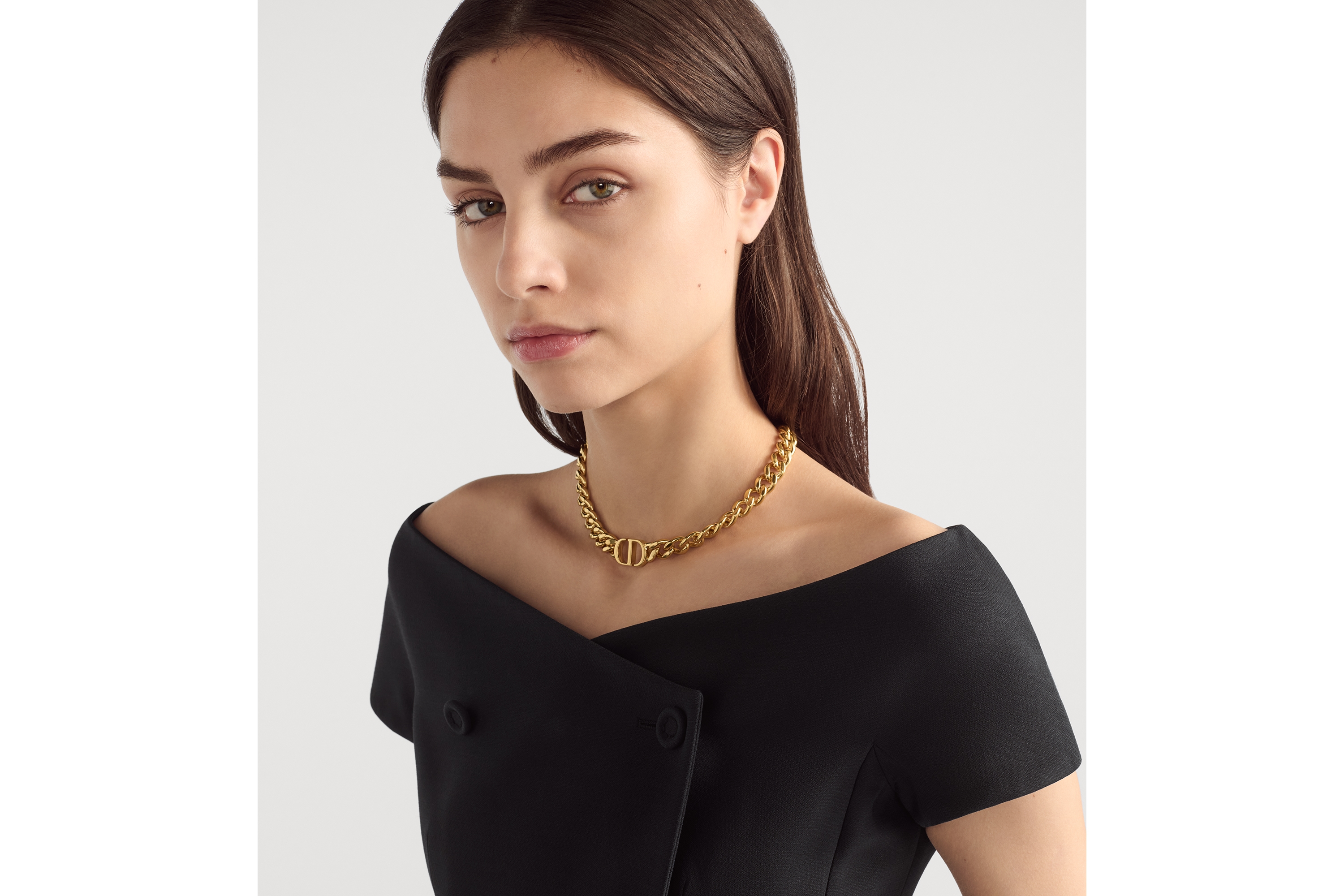 look_image_alt_prefix Kurze 30 Montaigne Halskette Metall mit Gold-Finish E07