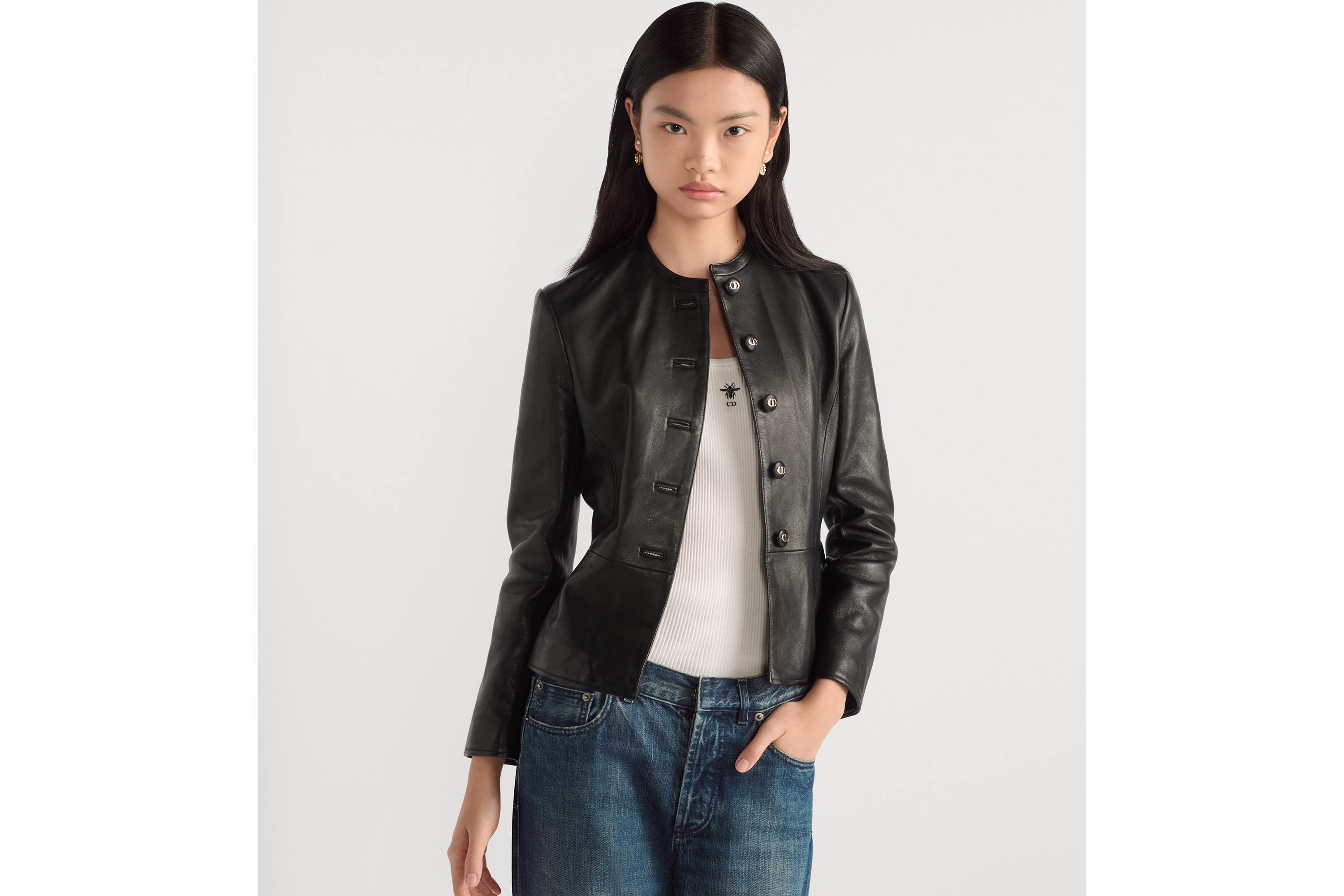 look_image_alt_prefix 修身外套 黑色光滑羊皮 E04