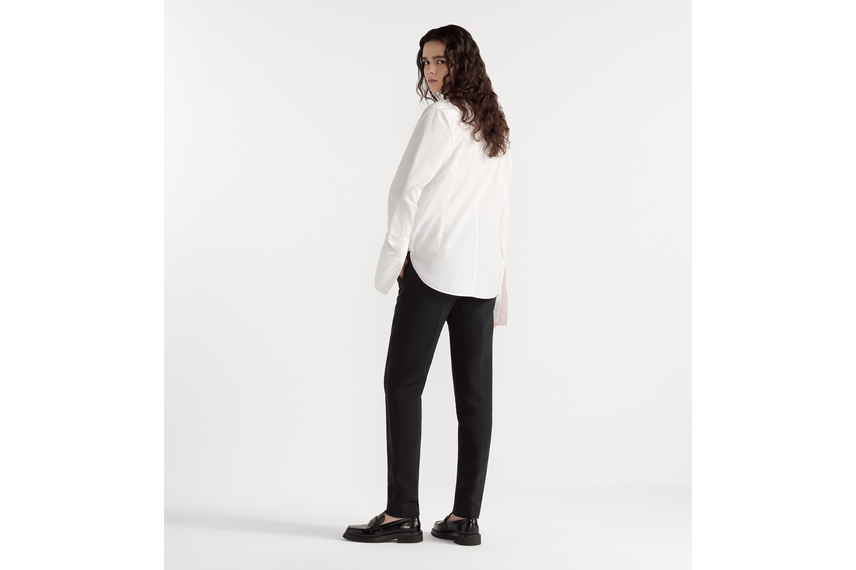 look_image_alt_prefix Bluse mit Plastron Baumwollpopelin in Weiß E03