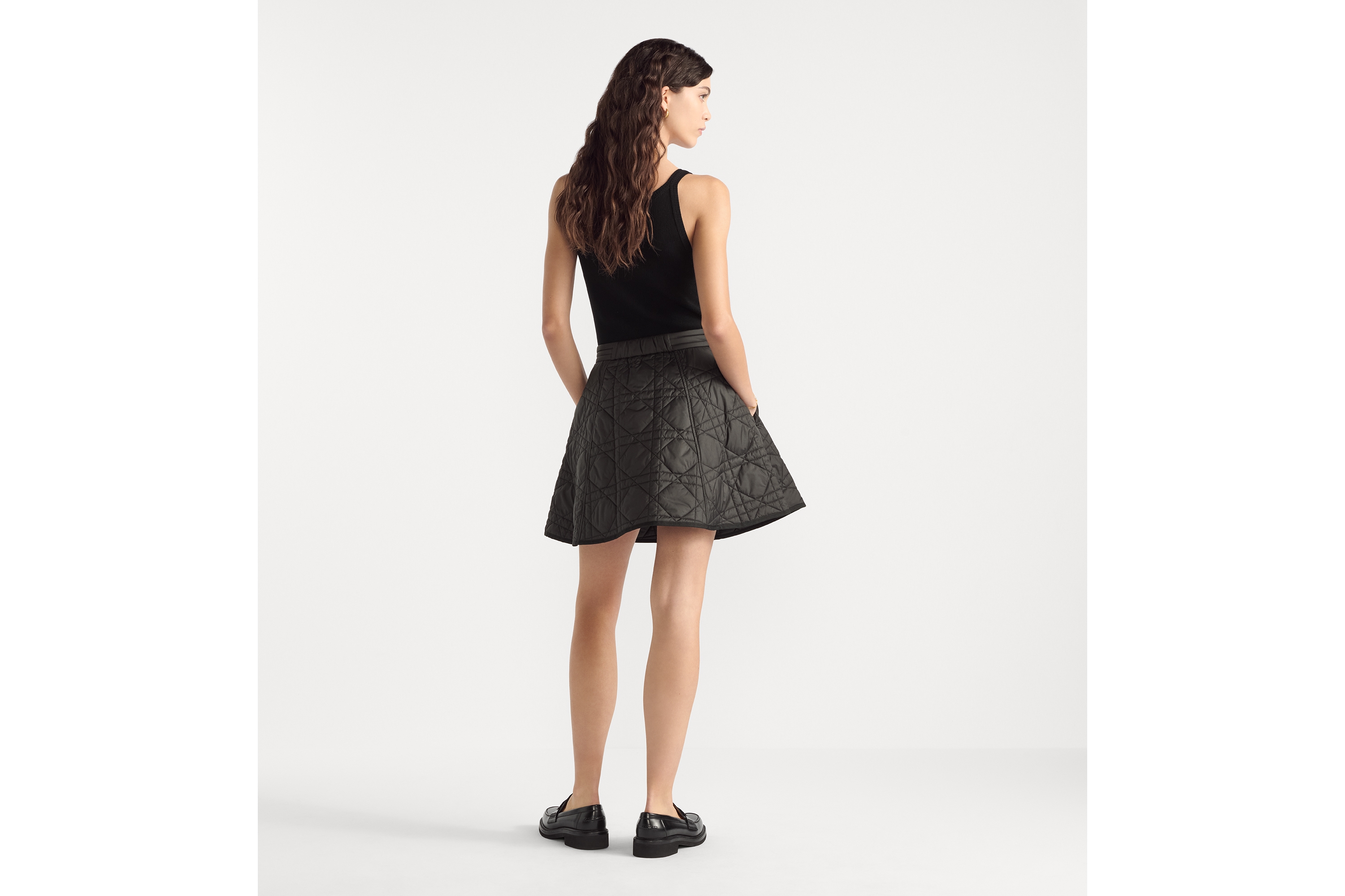 Look Macrocannage Miniskirt Black Quilted Technical Taffeta E03