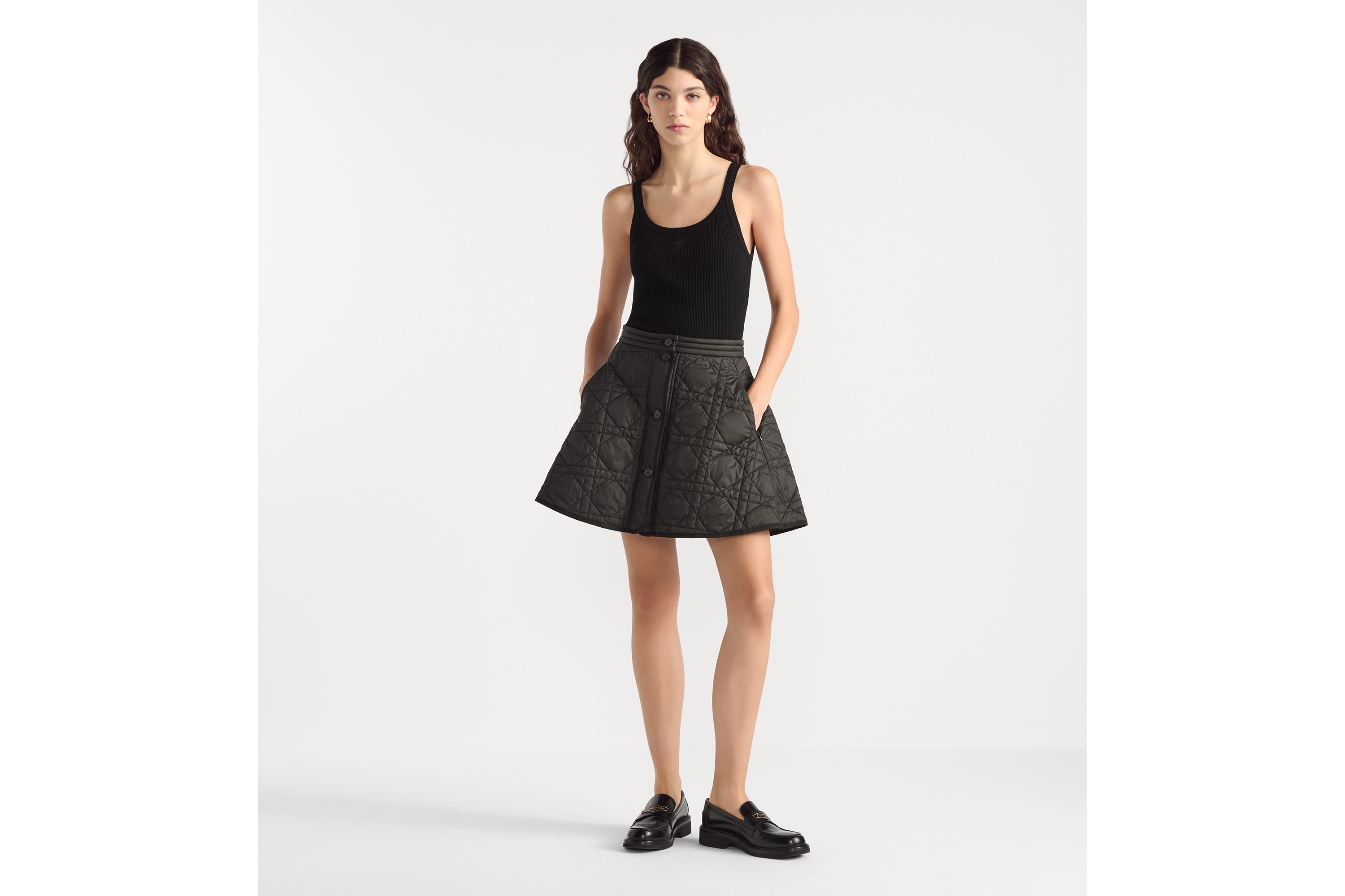 Look Macrocannage Miniskirt Black Quilted Technical Taffeta E04
