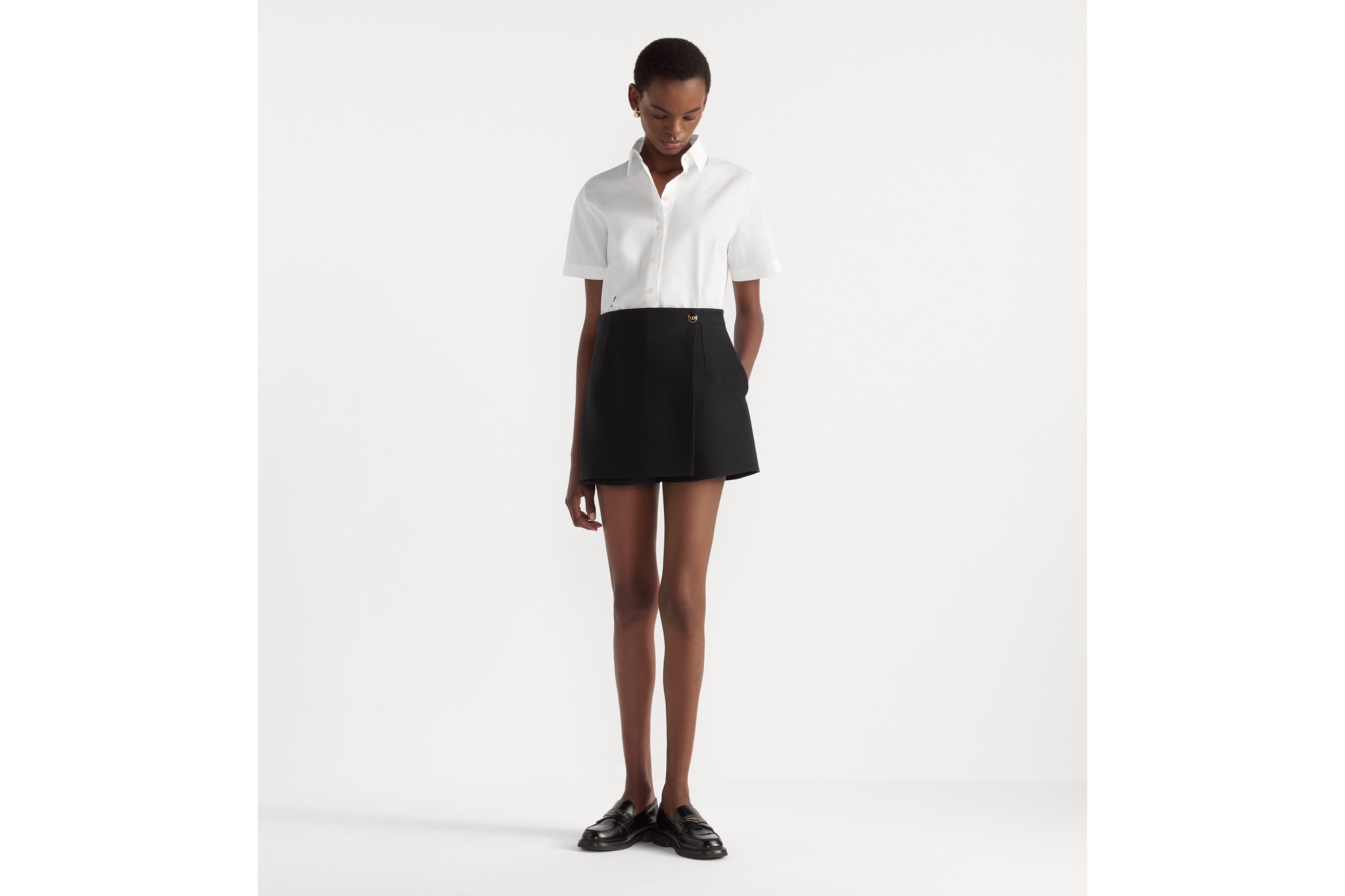 Look Skort with CD Button Black Wool and Silk E01