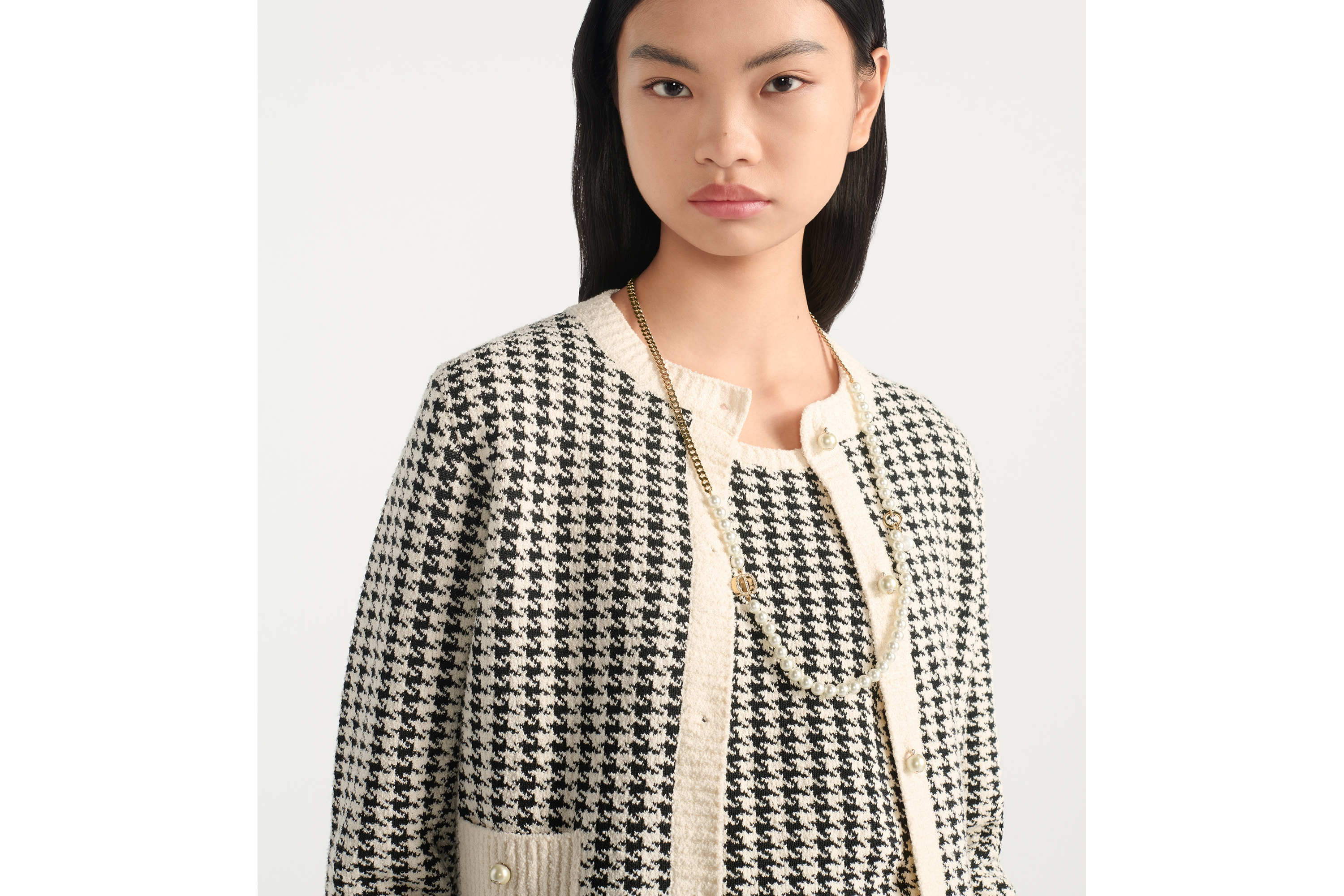 Look 30 Montaigne Long Necklace Gold-Finish Metal and Silver-Tone Crystals E07