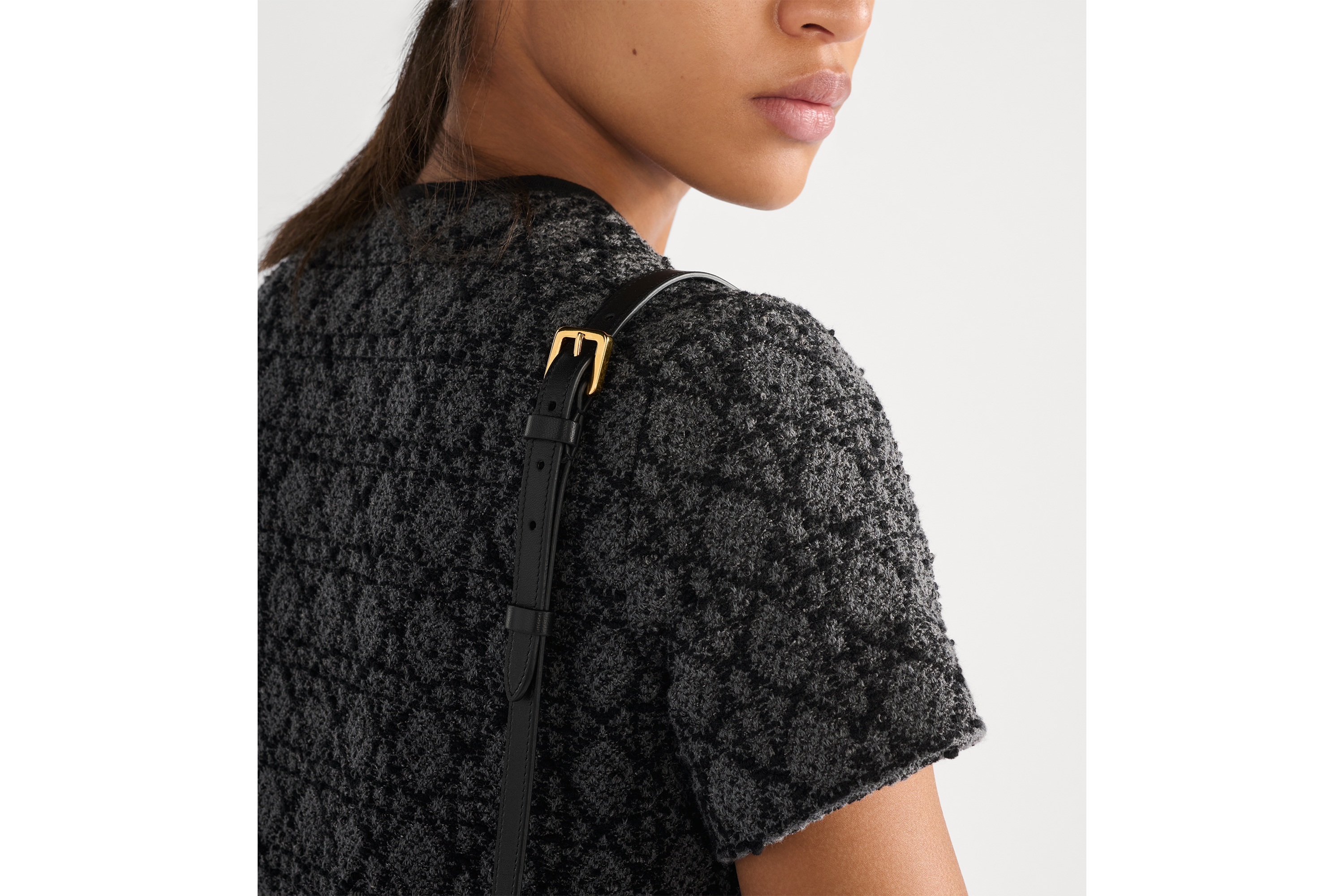 look_image_alt_prefix Dior Jolie-minitas Zwart lamsleer met Cannage-motief E08