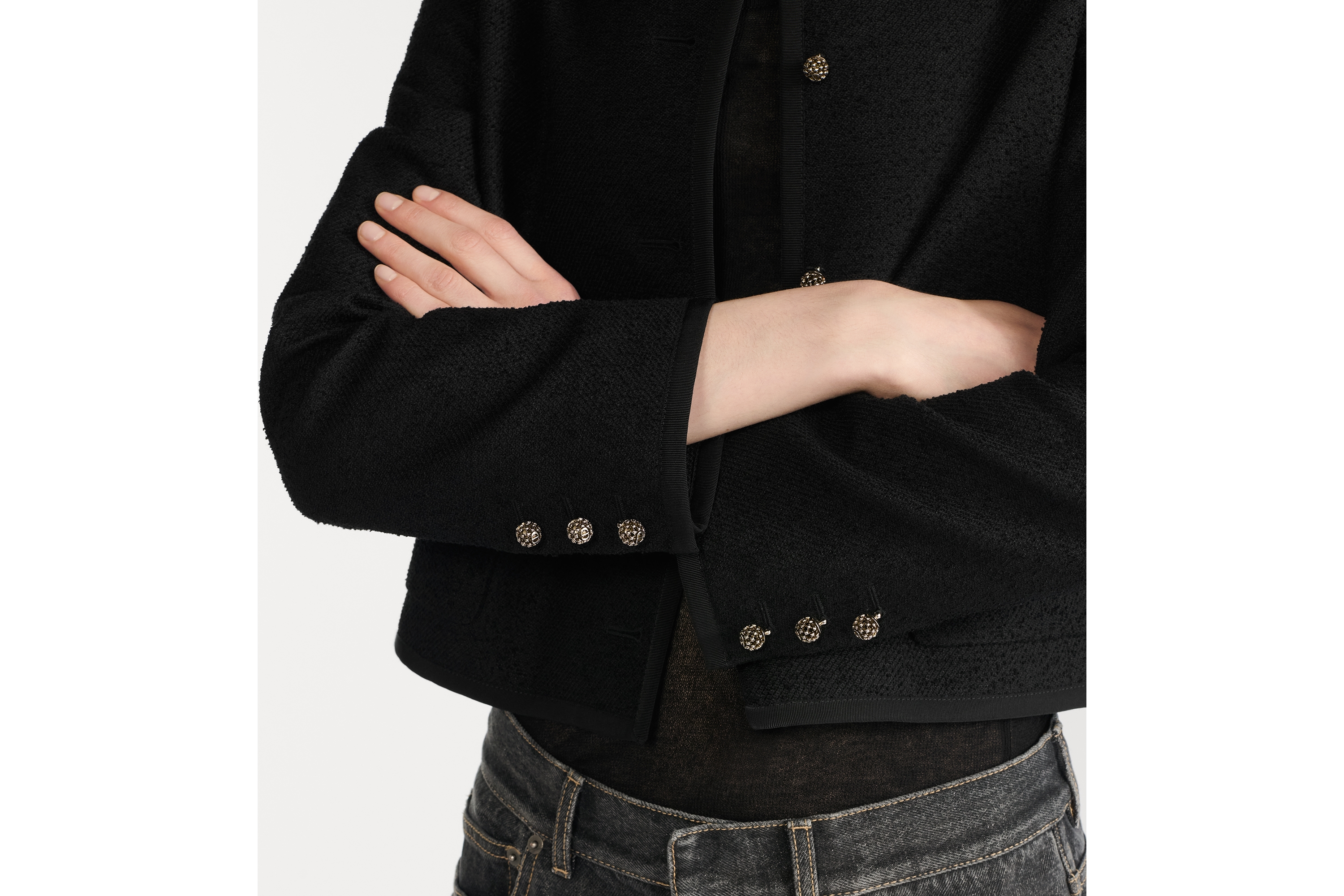 look_image_alt_prefix Jacke im Cropped-Stil Bouclé aus Schur- und Baumwollmischung in Schwarz E11