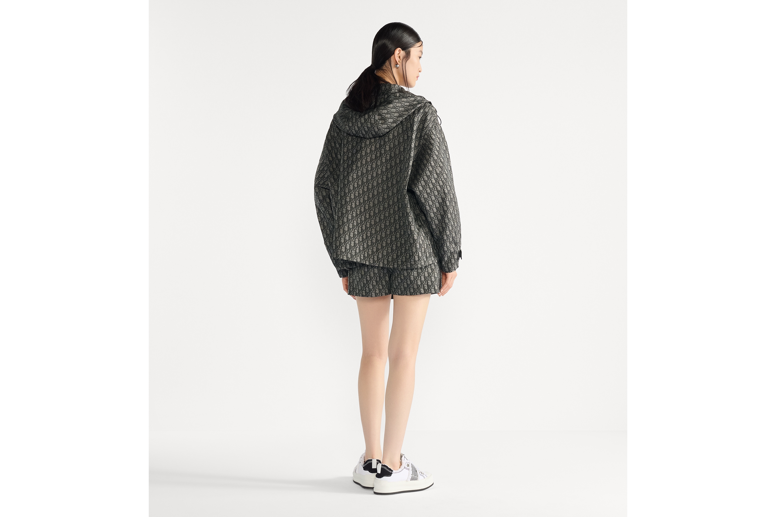 Look Waterproof Hooded Jacket Gray Technical Jacquard Taffeta with Dior Oblique Motif E03