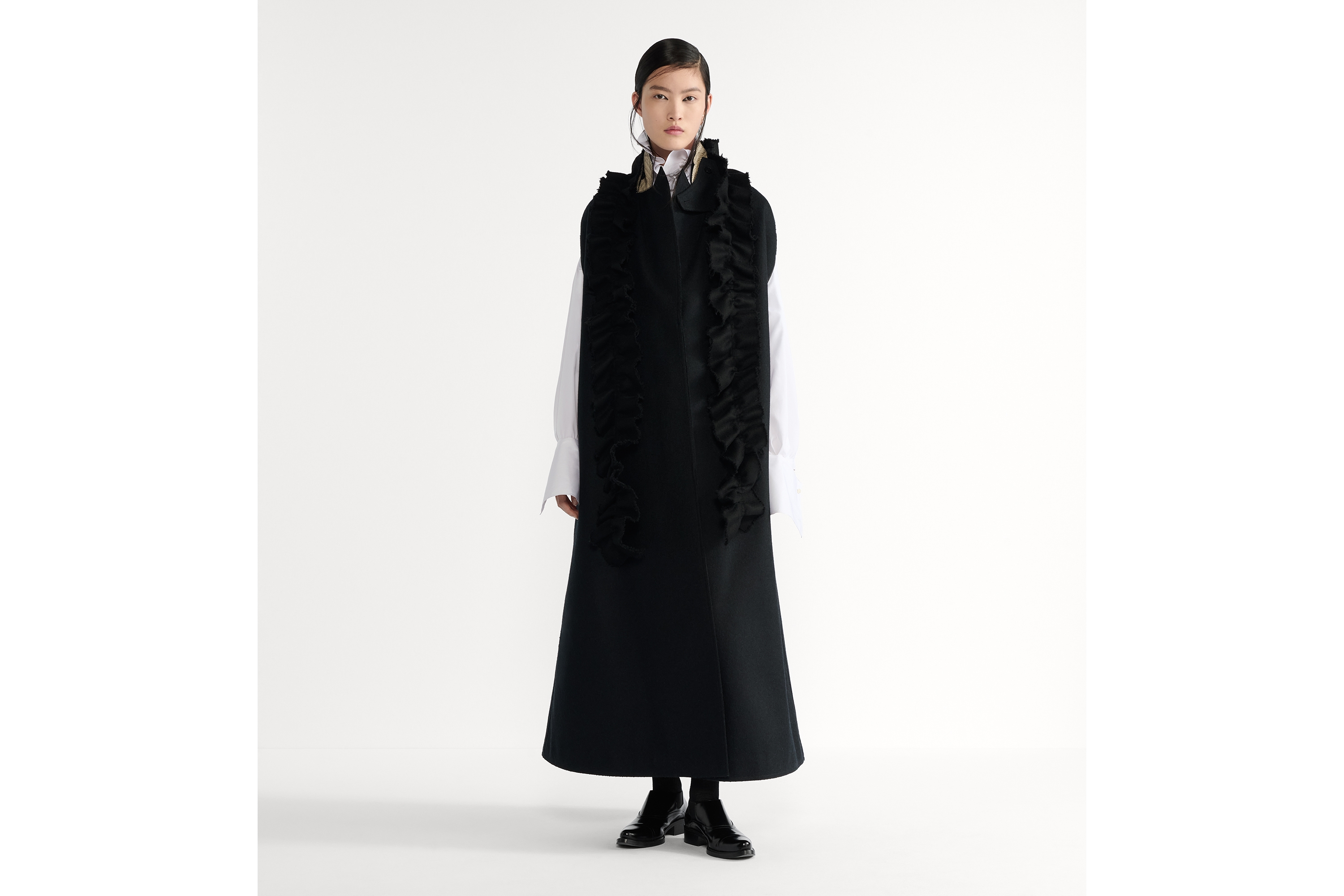 Cape with Removable Ruched Collar