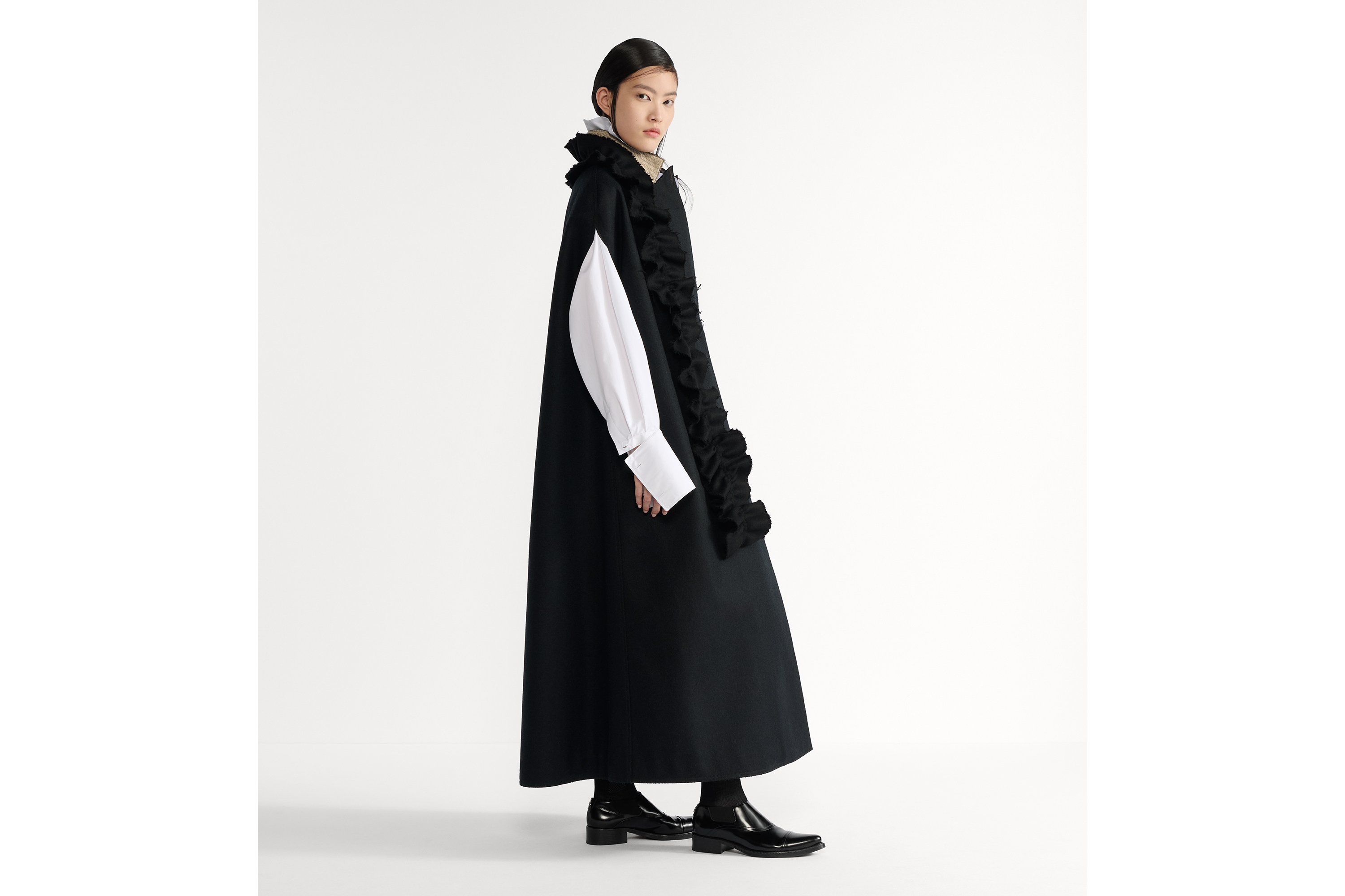 Cape with Removable Ruched Collar