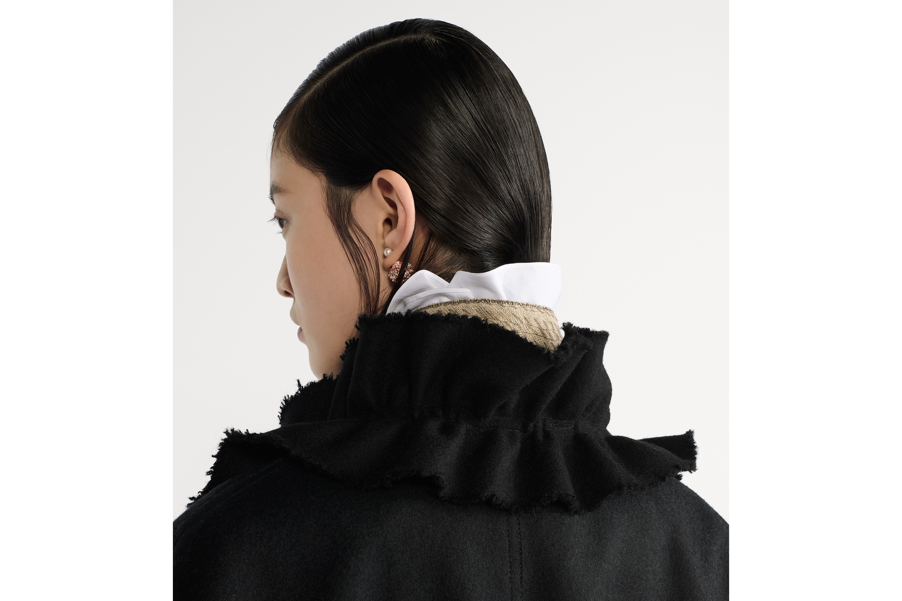 Cape with Removable Ruched Collar