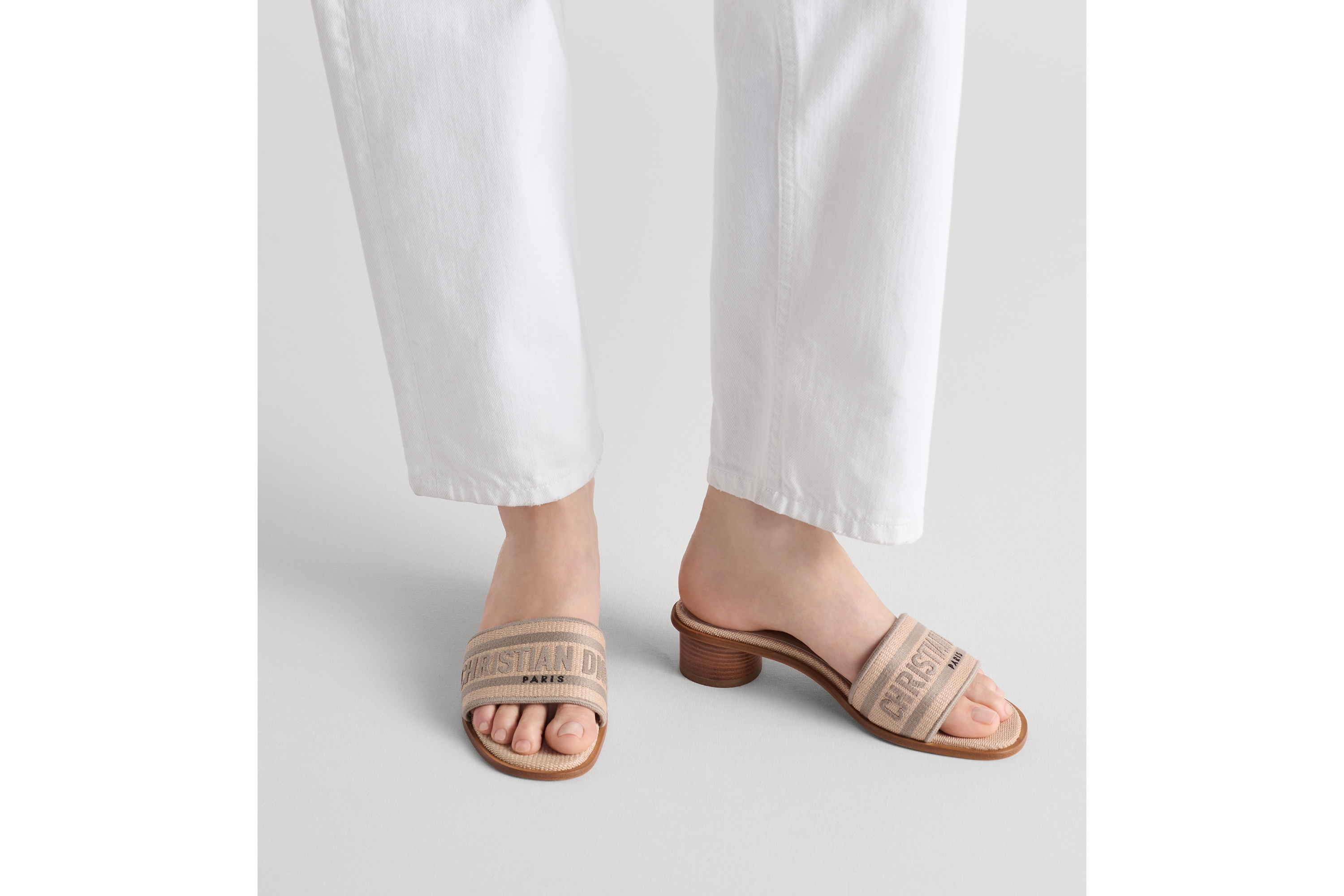 Dioriviera Dway ヒールスライド ラフィア & エンブロイダリー コットン E14