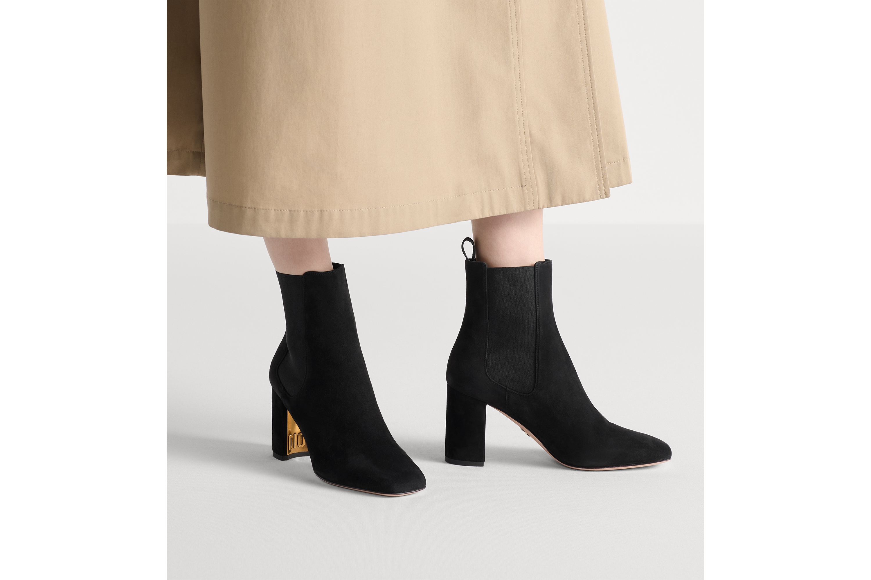 D-Art ヒール ショートブーツ スエードゴートスキン E14