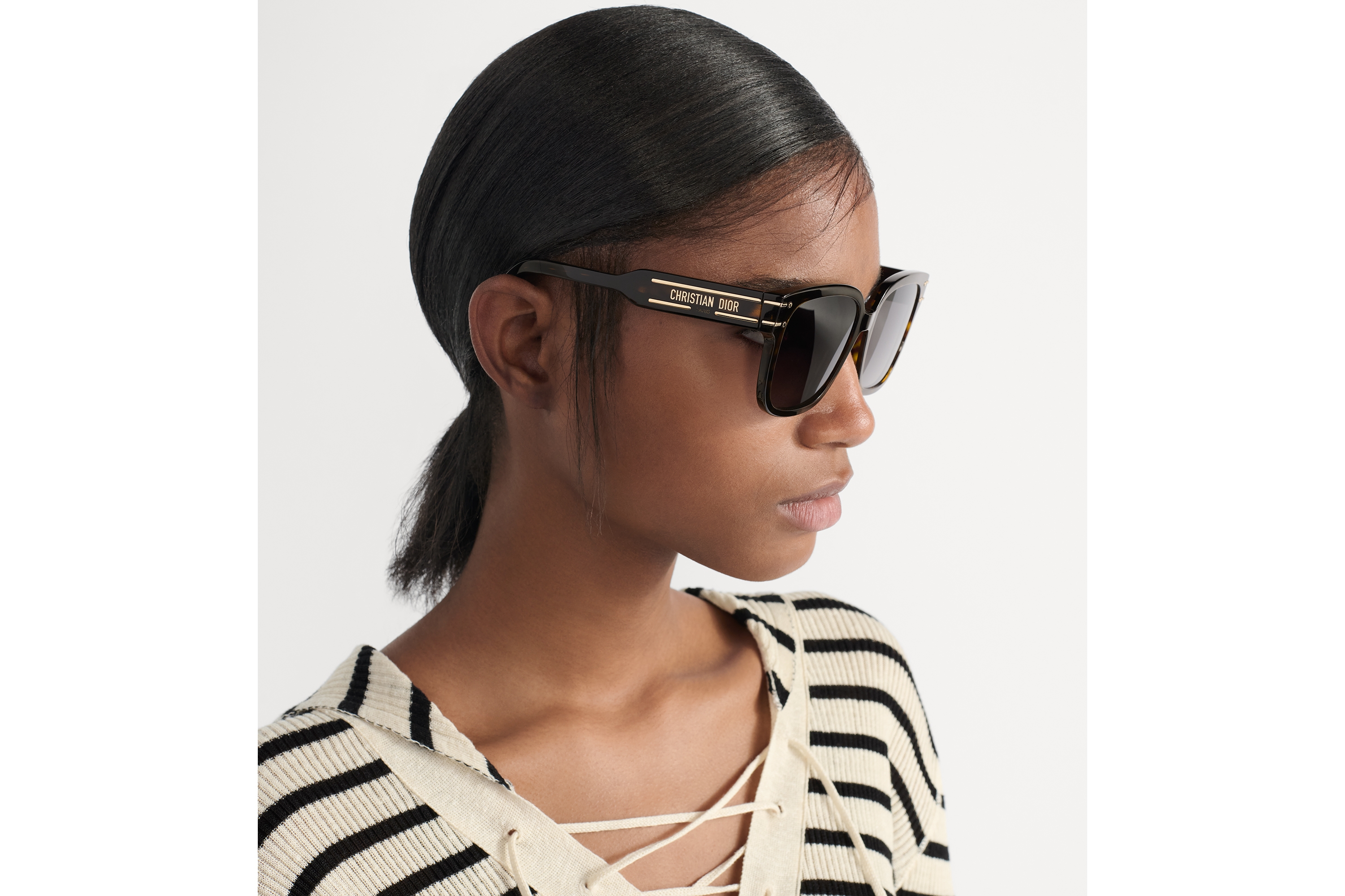 Look DiorSignature S7F Deep Brown Tortoiseshell-Effect Square Sunglasses E09