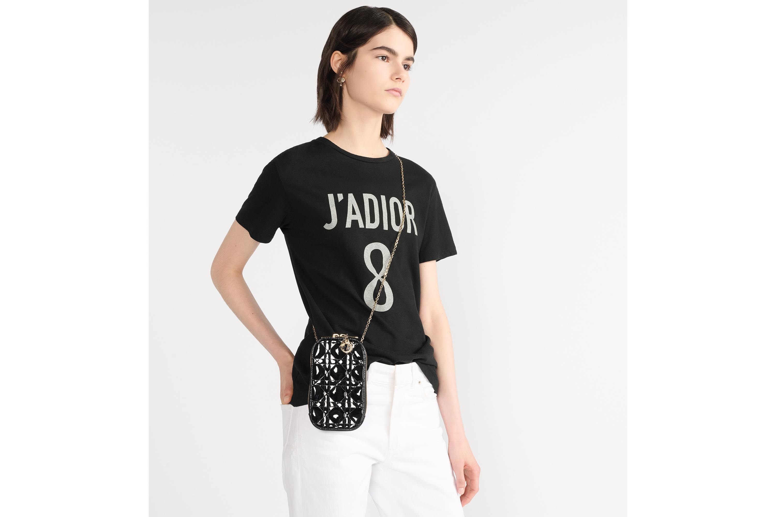 Look Étui pour téléphone Call'in Dior Lady Dior Cuir de veau Cannage verni noir E04