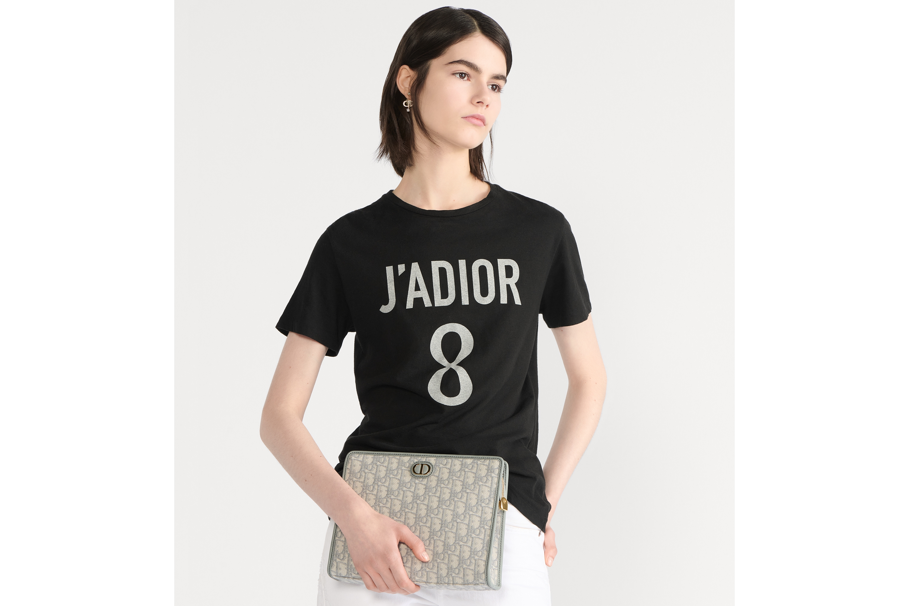 Look 30 Montaigne Dea Pouch Gray Dior Oblique Jacquard E04