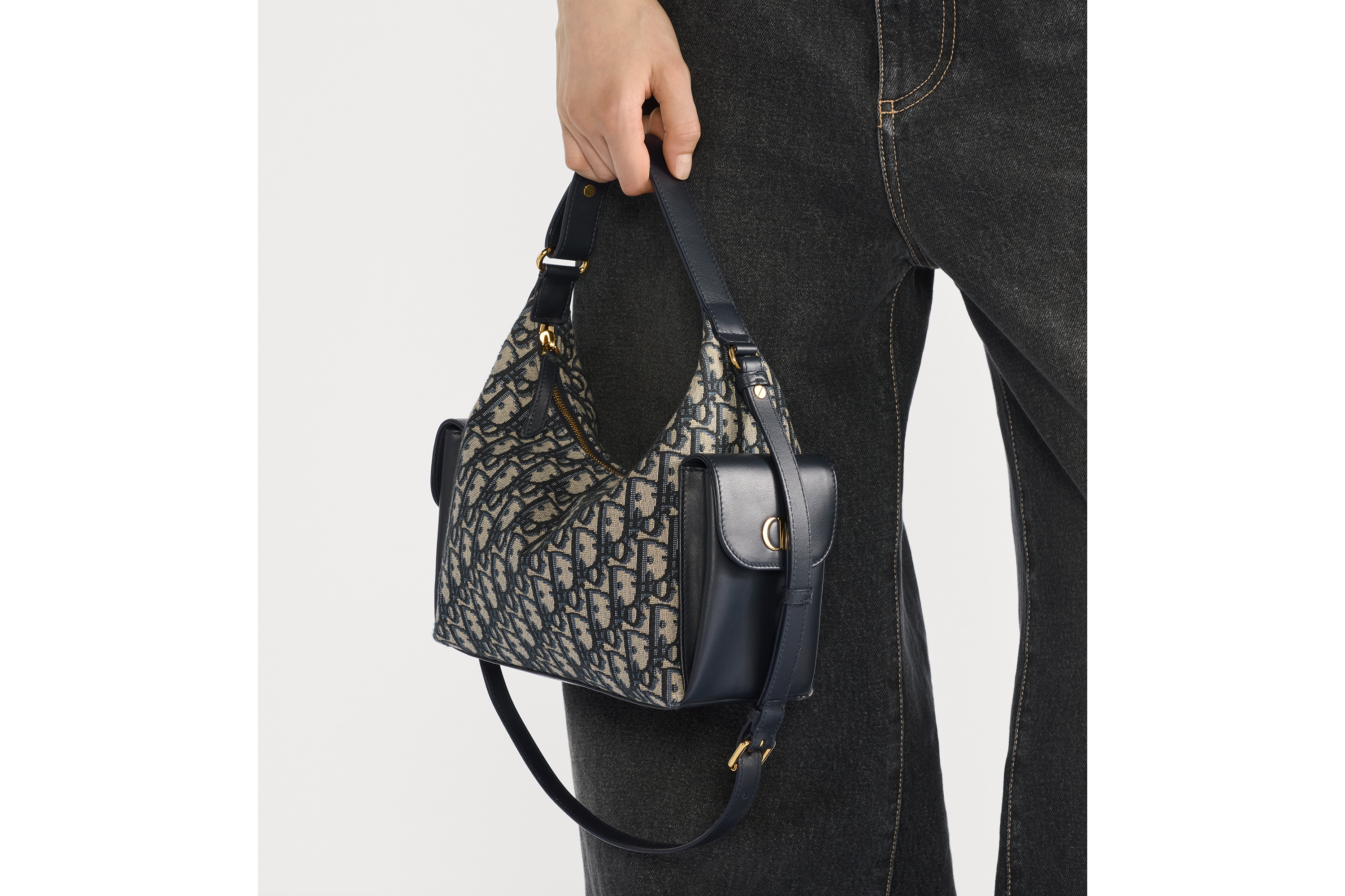 Look Medium D-Dream Bag Blue Dior Oblique Jacquard and Smooth Calfskin E10