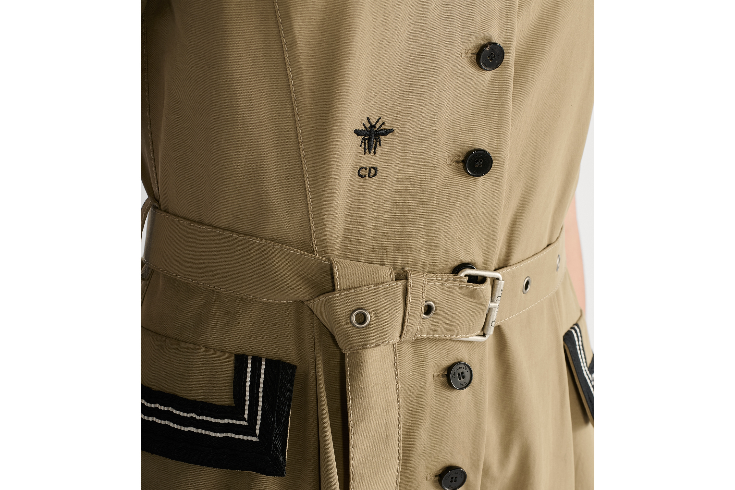 Ausgestelltes, mittellanges Hemdkleid Baumwollgabardine in Beige E13