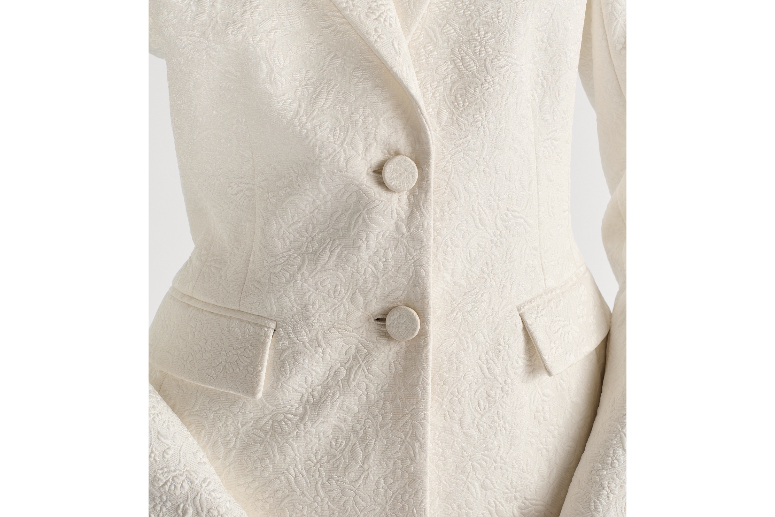 look_image_alt_prefix Getailleerd jasje Ecru katoen en zijde met Millefiori-motief en doorgestikt Provençaals effect E13
