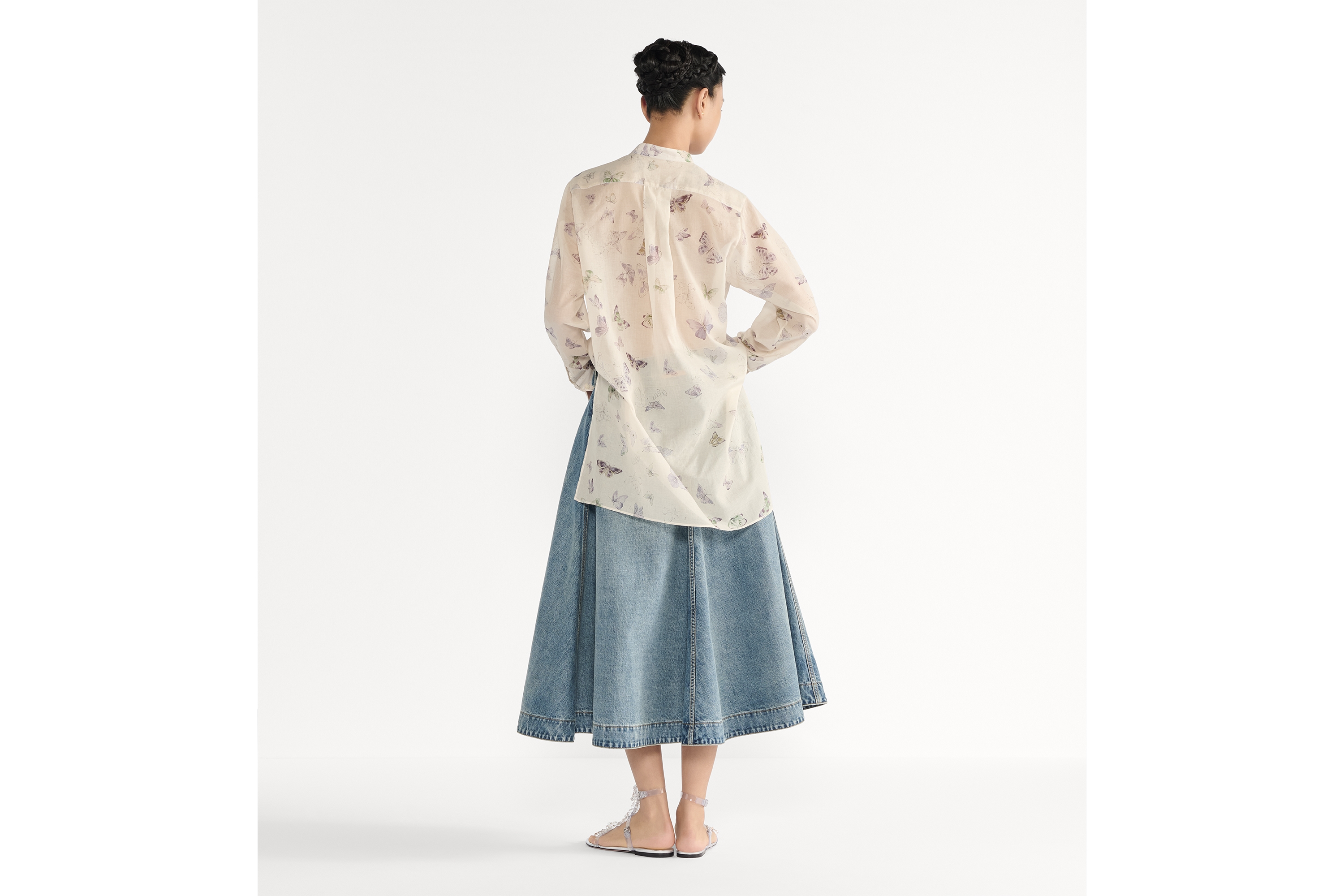 Blouse with Ruffled Neckline