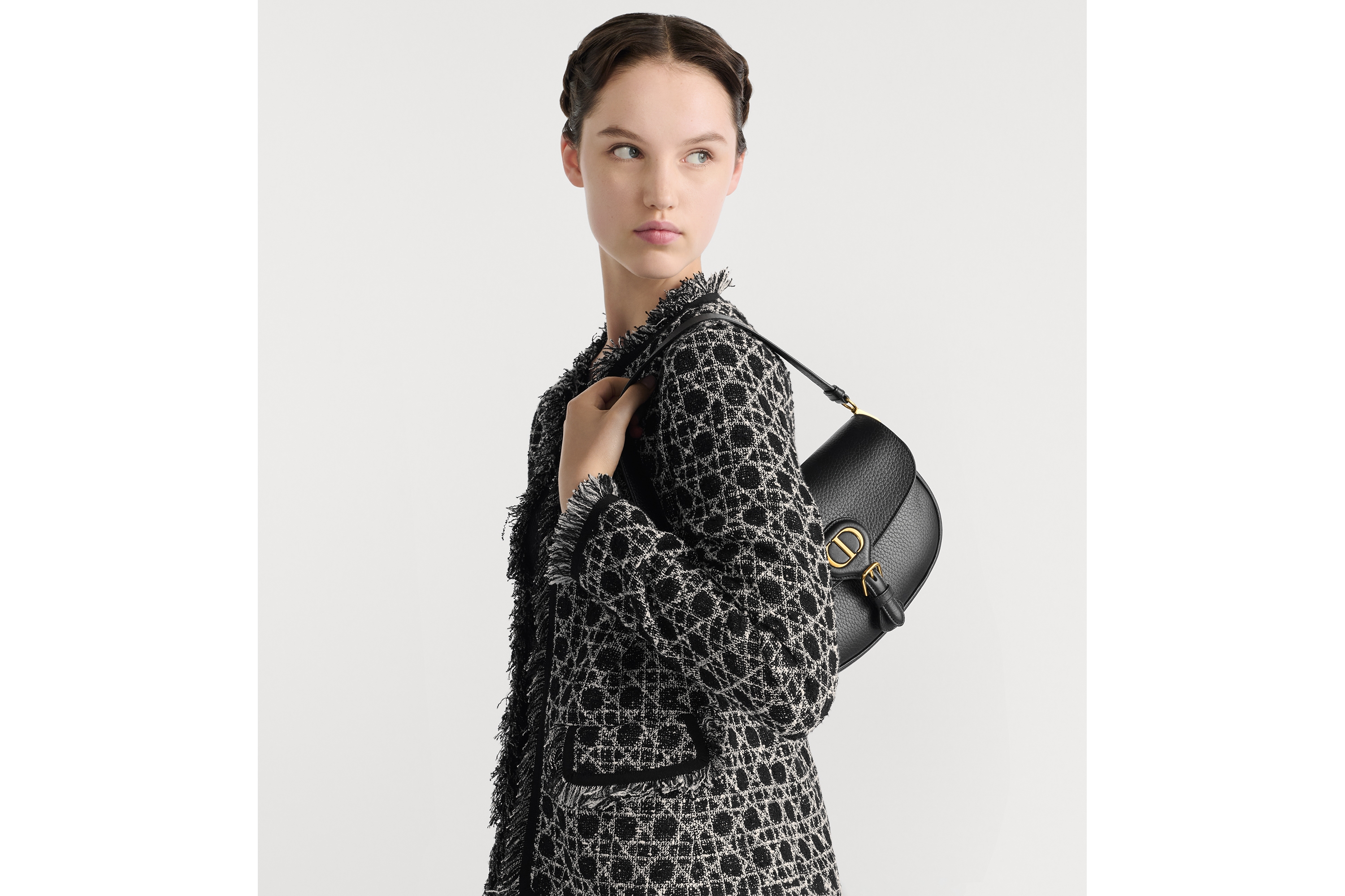 Look Dior Bobby Multicarry Bag Black Grained Calfskin E10