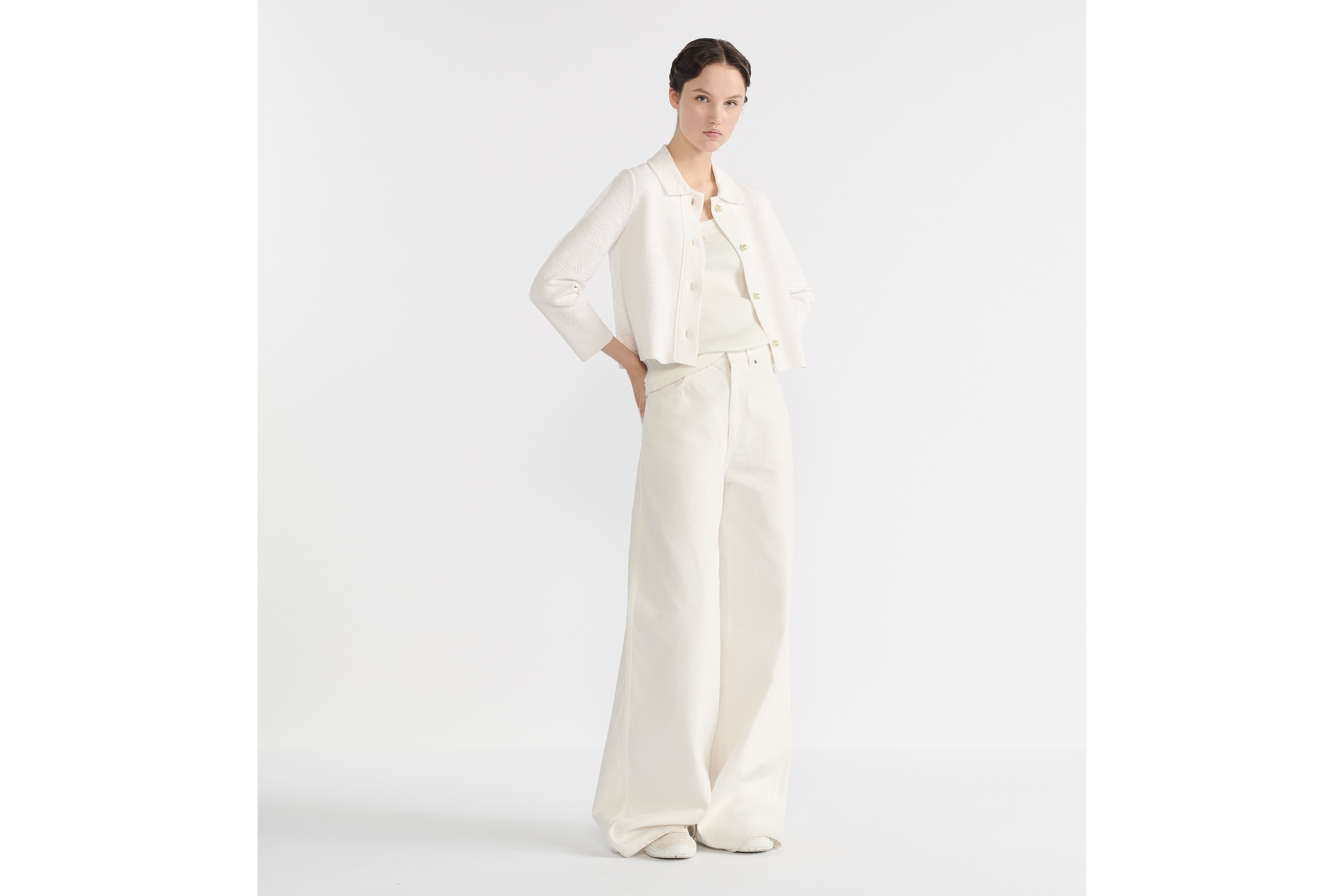 look_image_alt_prefix Chaqueta corta Punto técnico Millefiori color crudo con acolchado efecto bouti E01