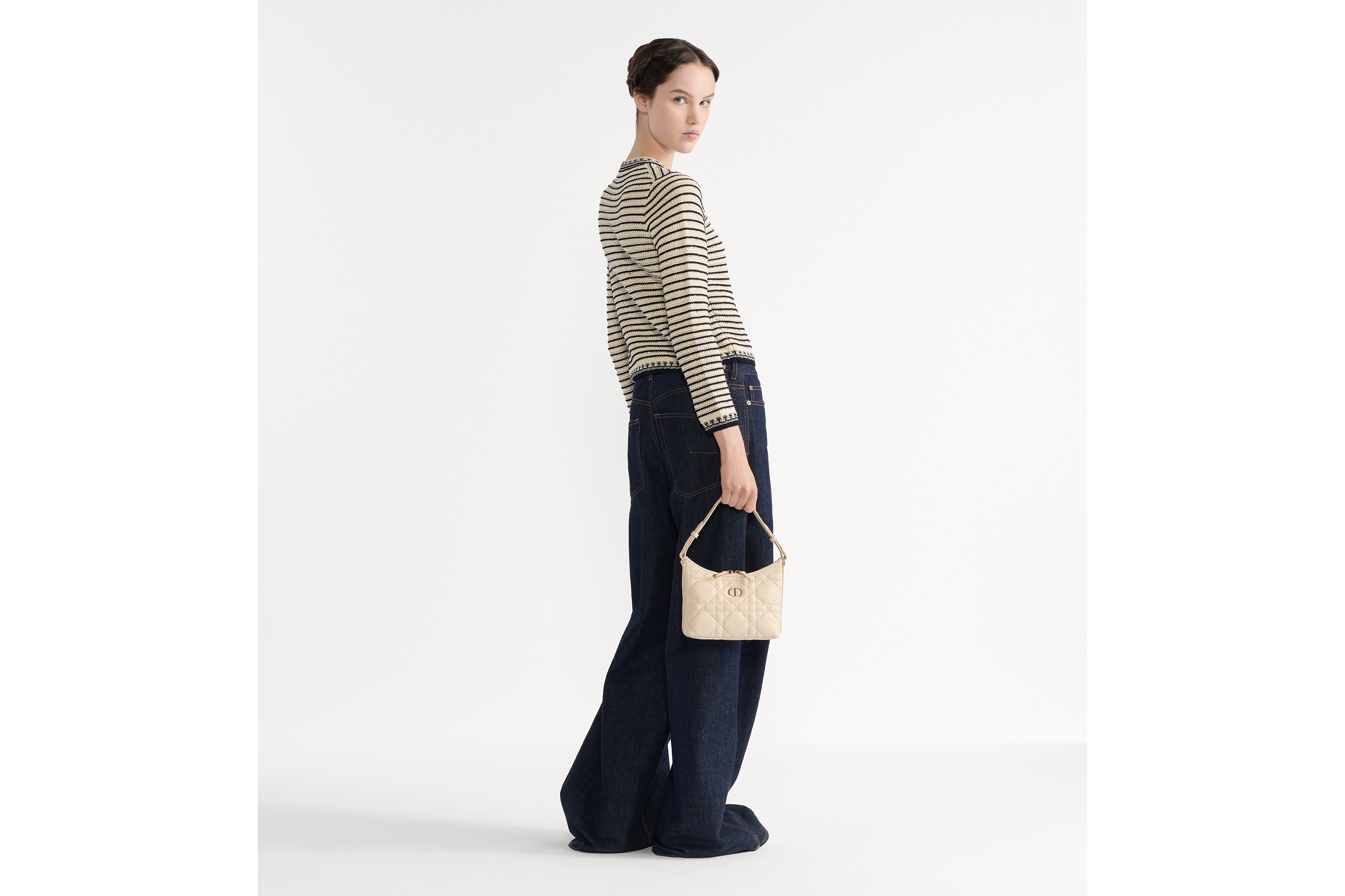 Look Miss Caro Diorling Mini Bag with Chain Light Beige Macrocannage Lambskin E03