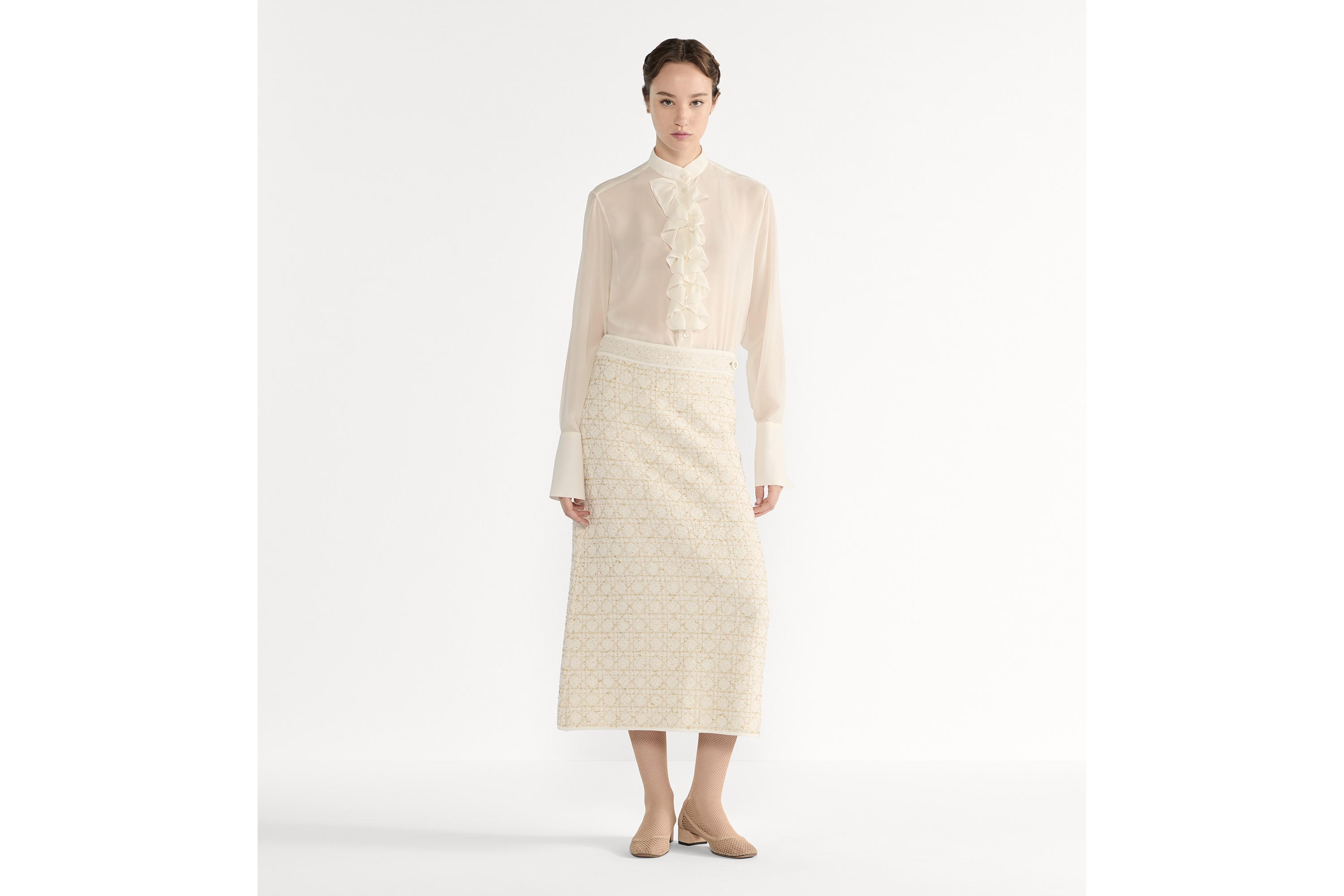 Look Blouse with Ruffled Neckline Ecru Silk Georgette E01