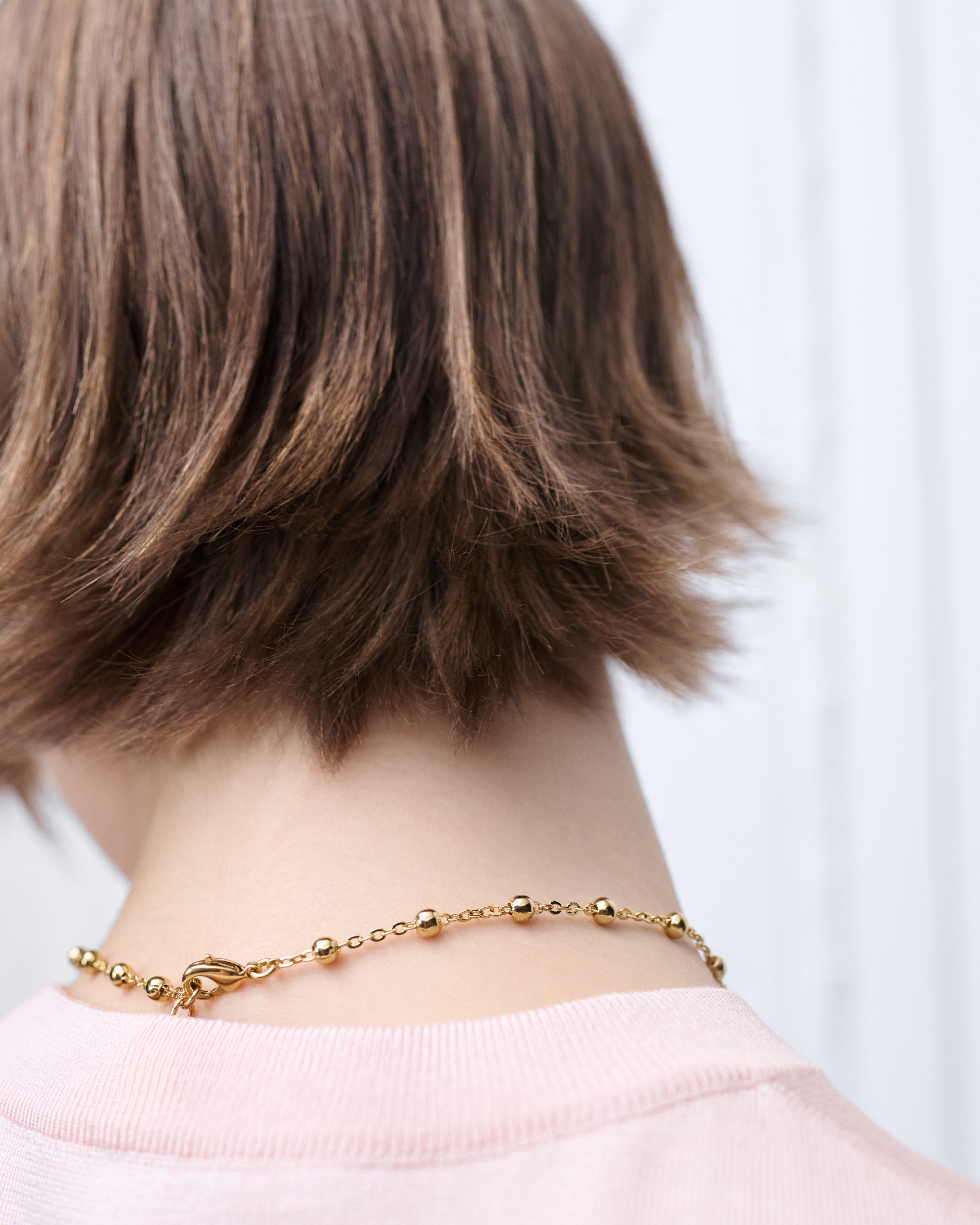 Look Collier Lucky Dior Métal finition dorée et cristaux blancs E09