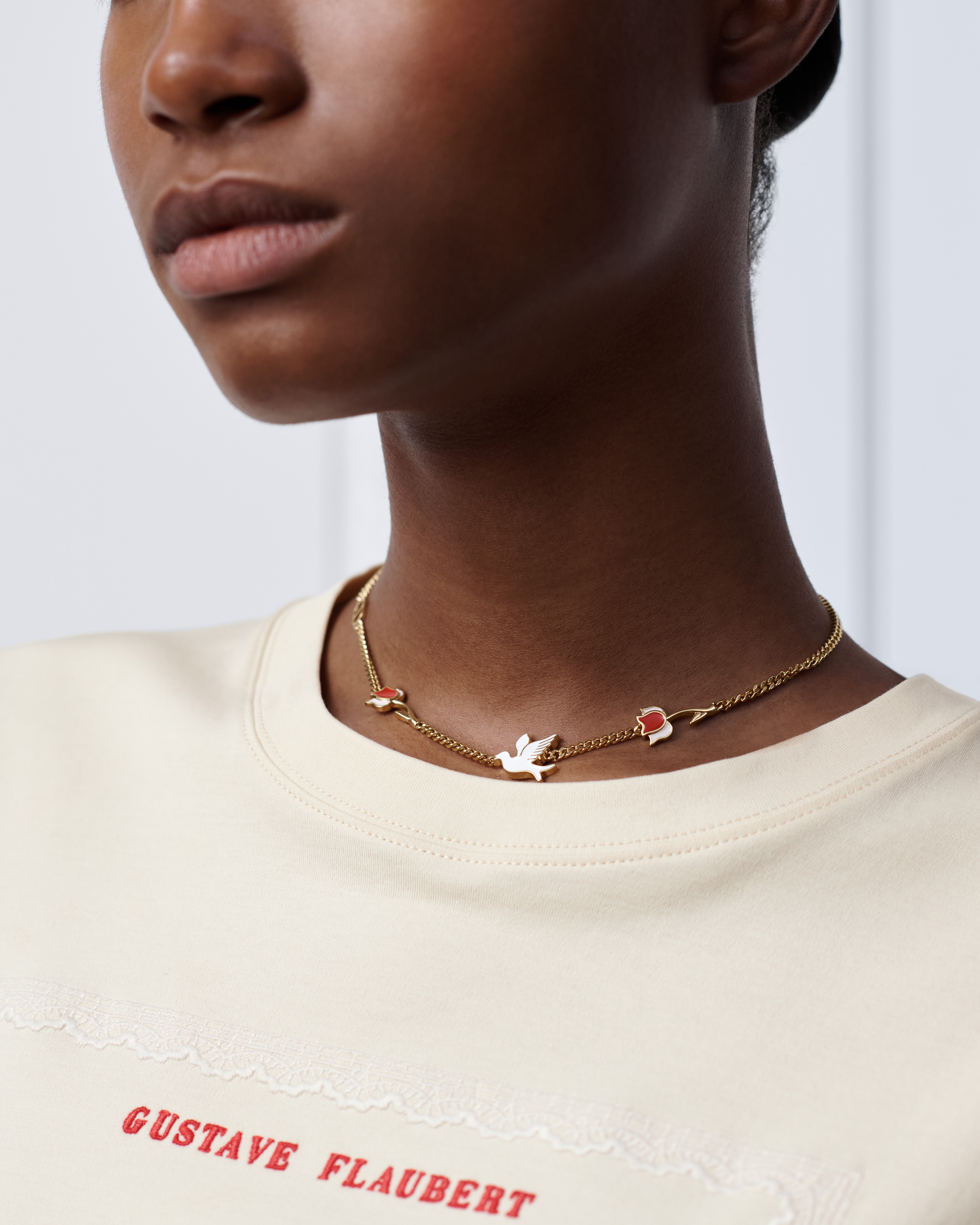 Dioramour Doves & Roses Necklace Gold-Finish Metal and Multicolor Lacquer E12