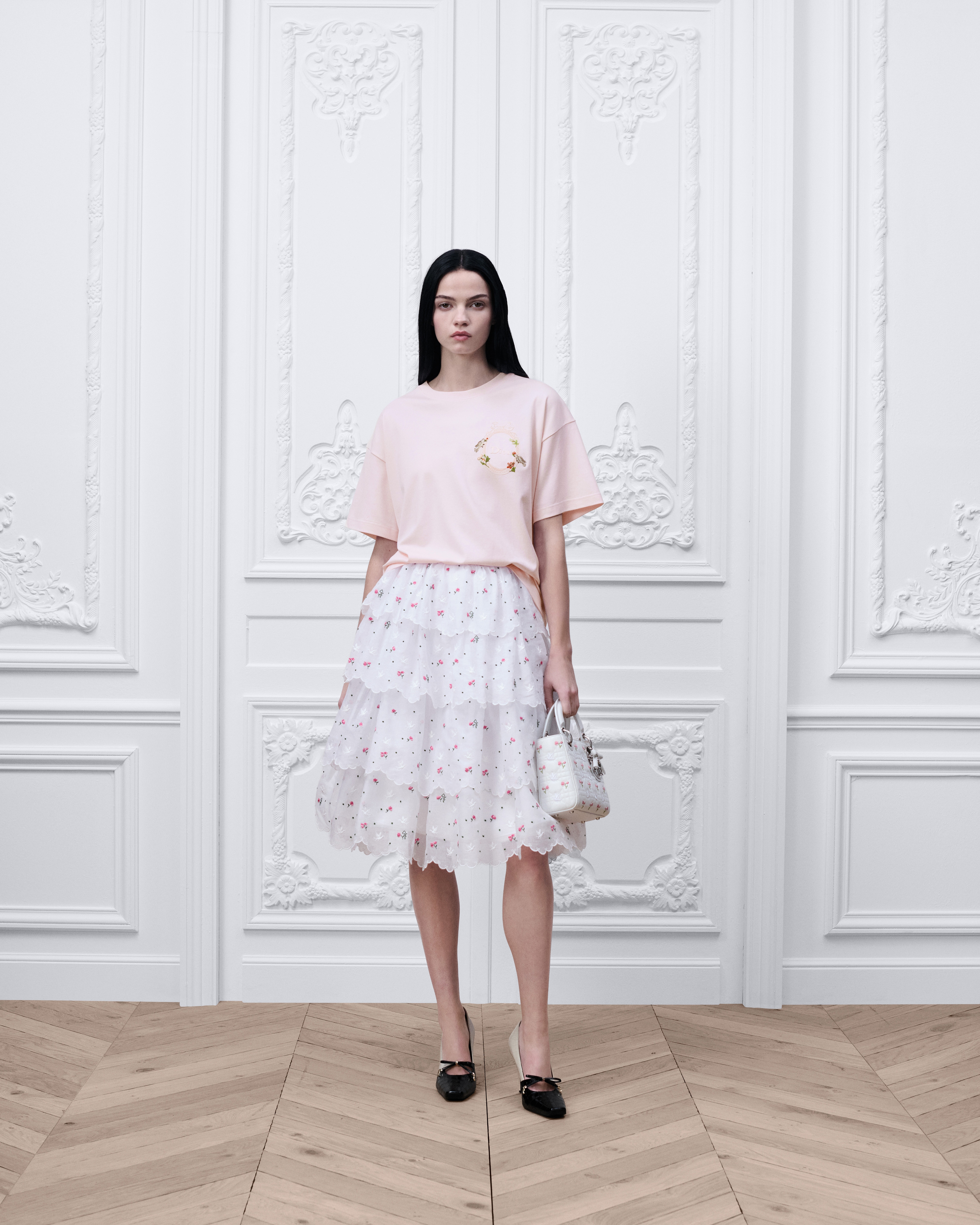 look_image_alt_prefix Oversized, korter T-shirt uit de Dioramour-lijn Roze katoenjersey E01