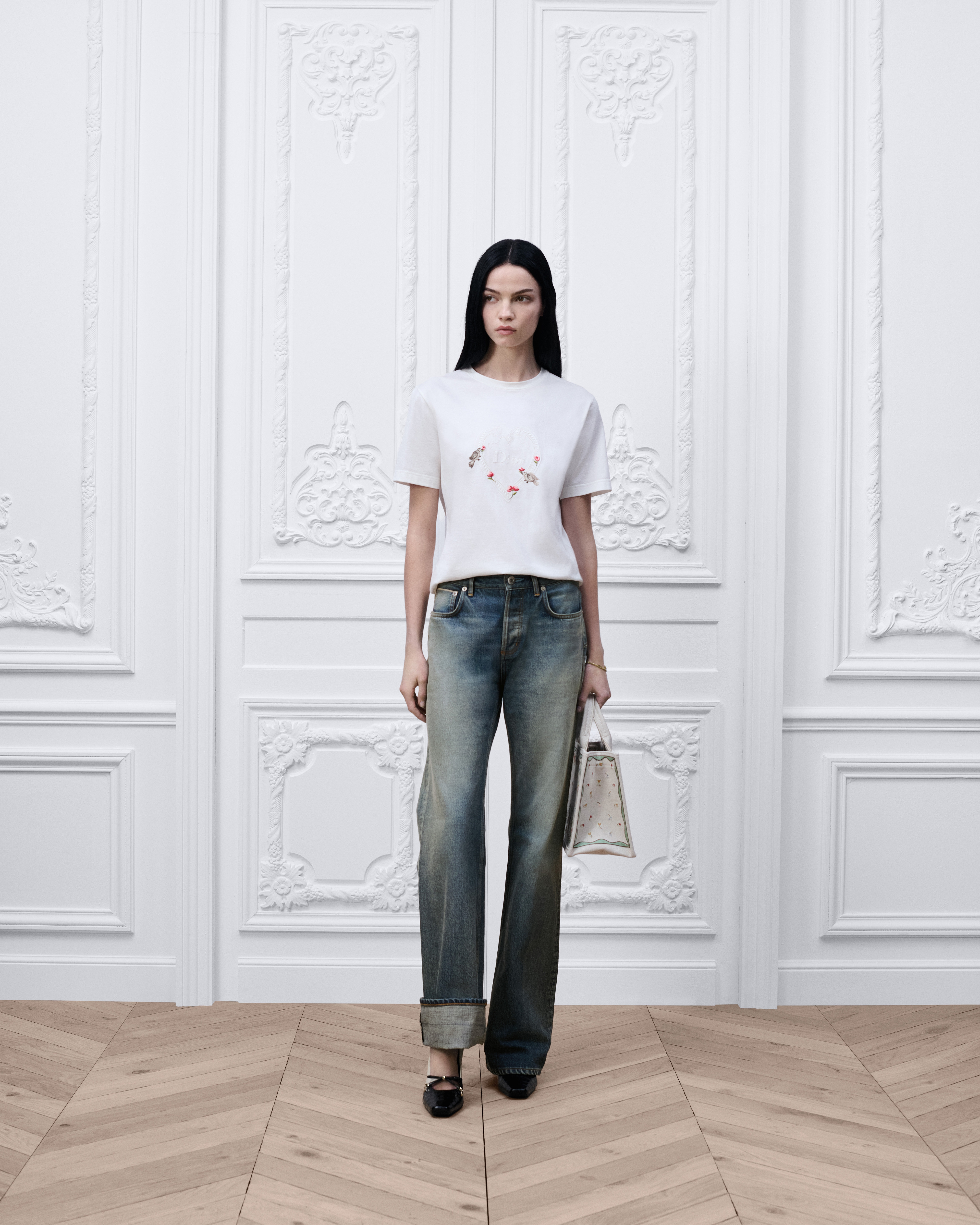 Figurbetontes Dioramour T-Shirt Baumwolljersey in Weiß mit Doves & Roses Motiv in mehreren Farben E01