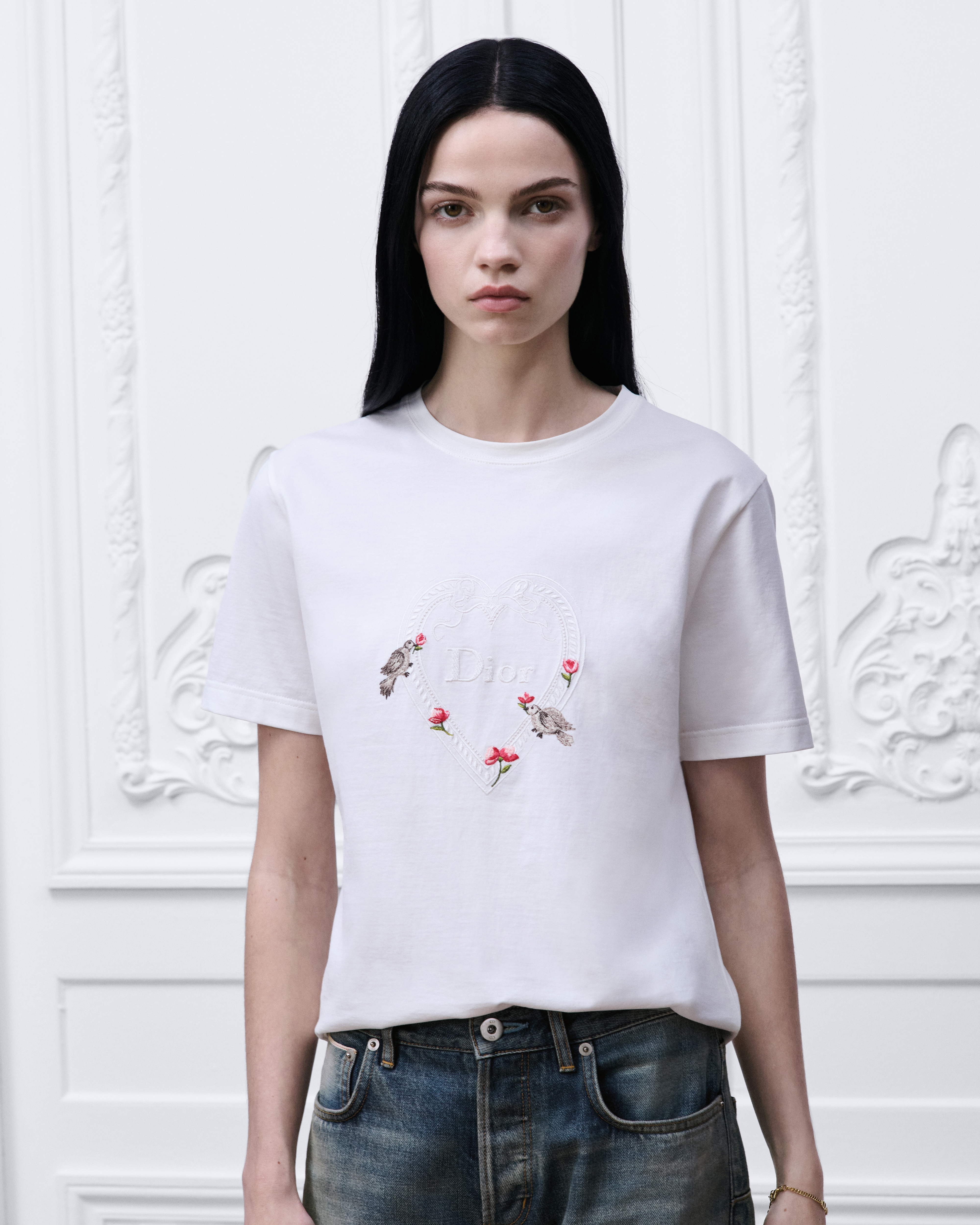 Figurbetontes Dioramour T-Shirt Baumwolljersey in Weiß mit Doves & Roses Motiv in mehreren Farben E04