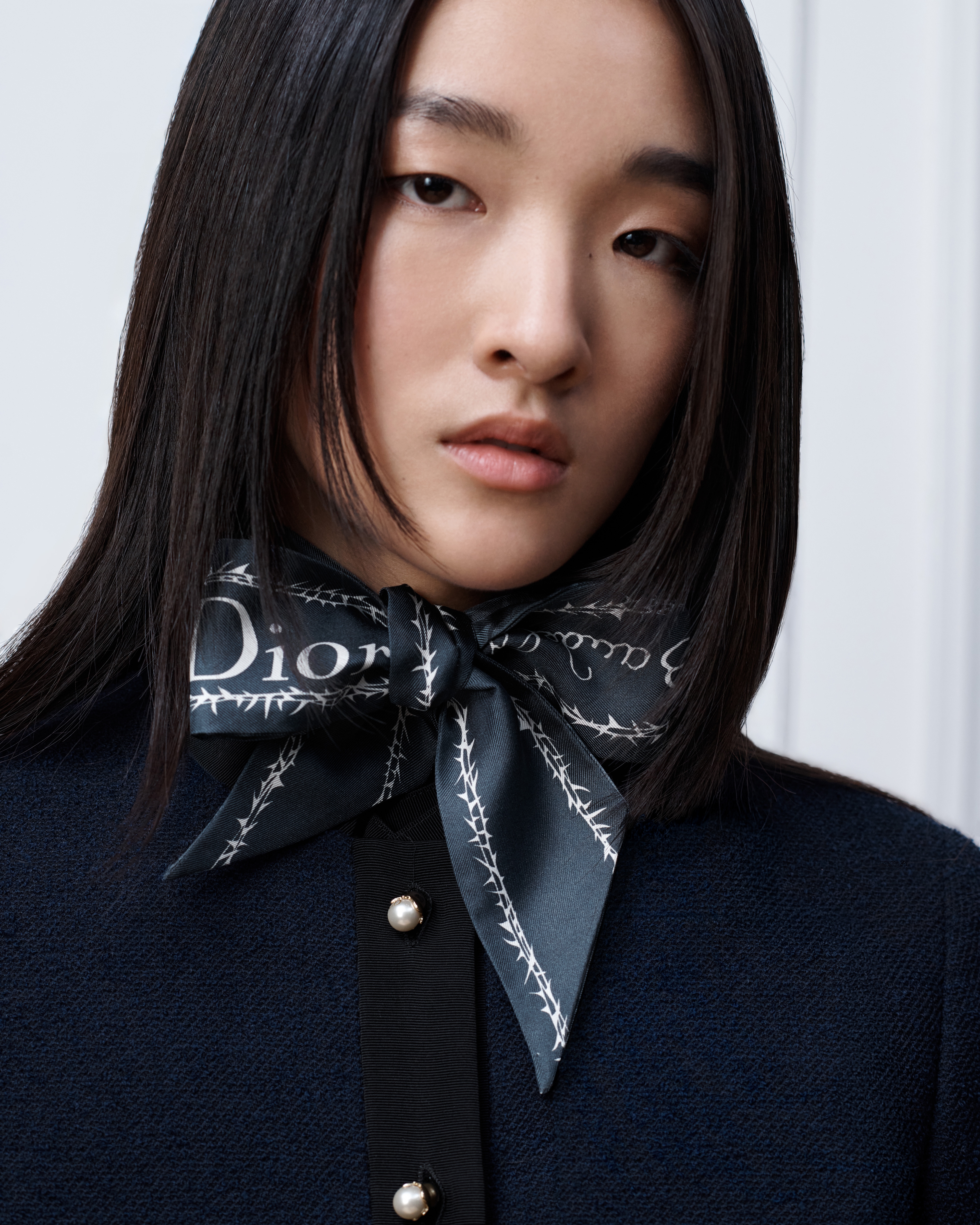 Book Cover Mitzah Scarf Blue and White Silk Twill E08