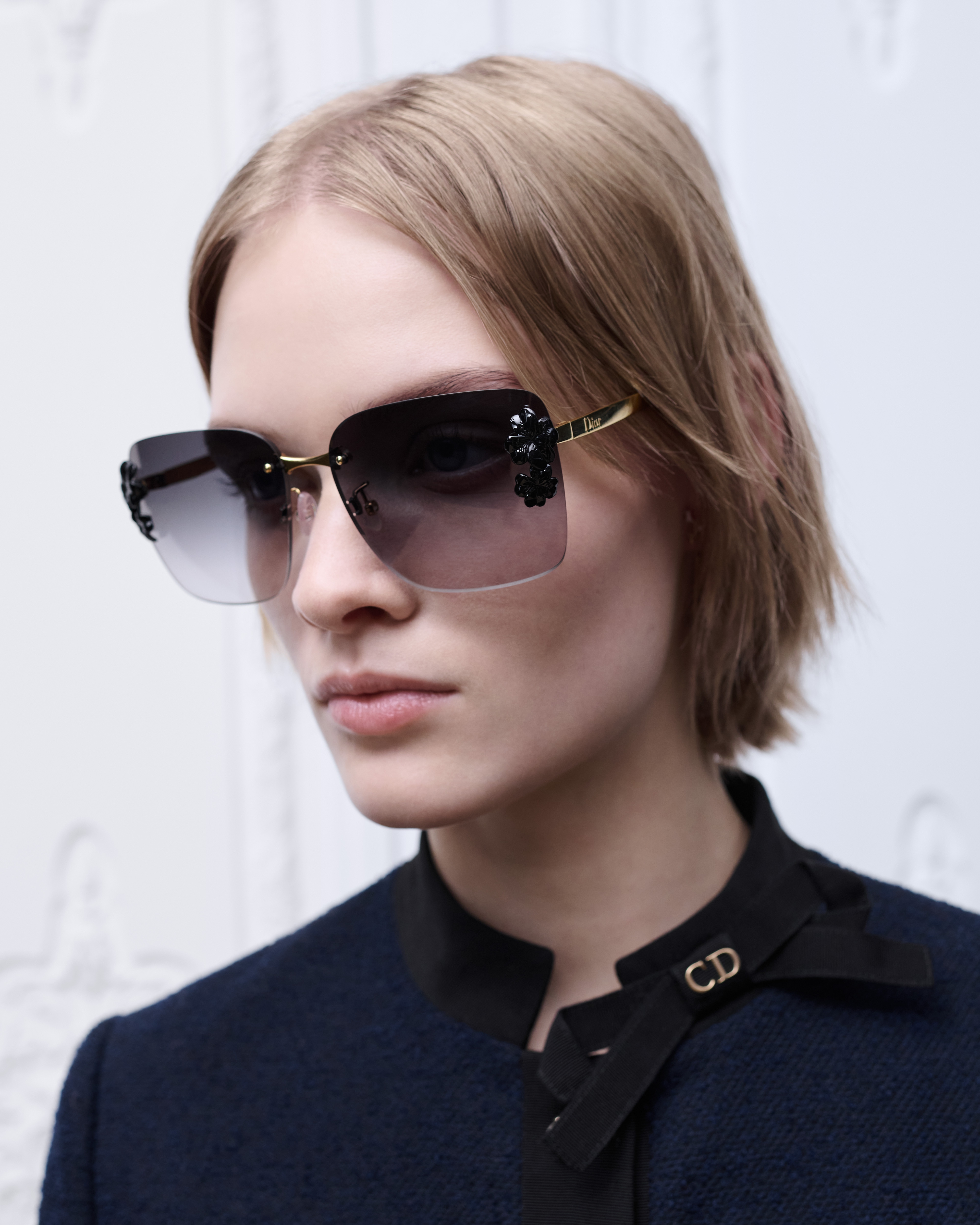 Dior Clover S2U Gray Gradient Square Sunglasses E07