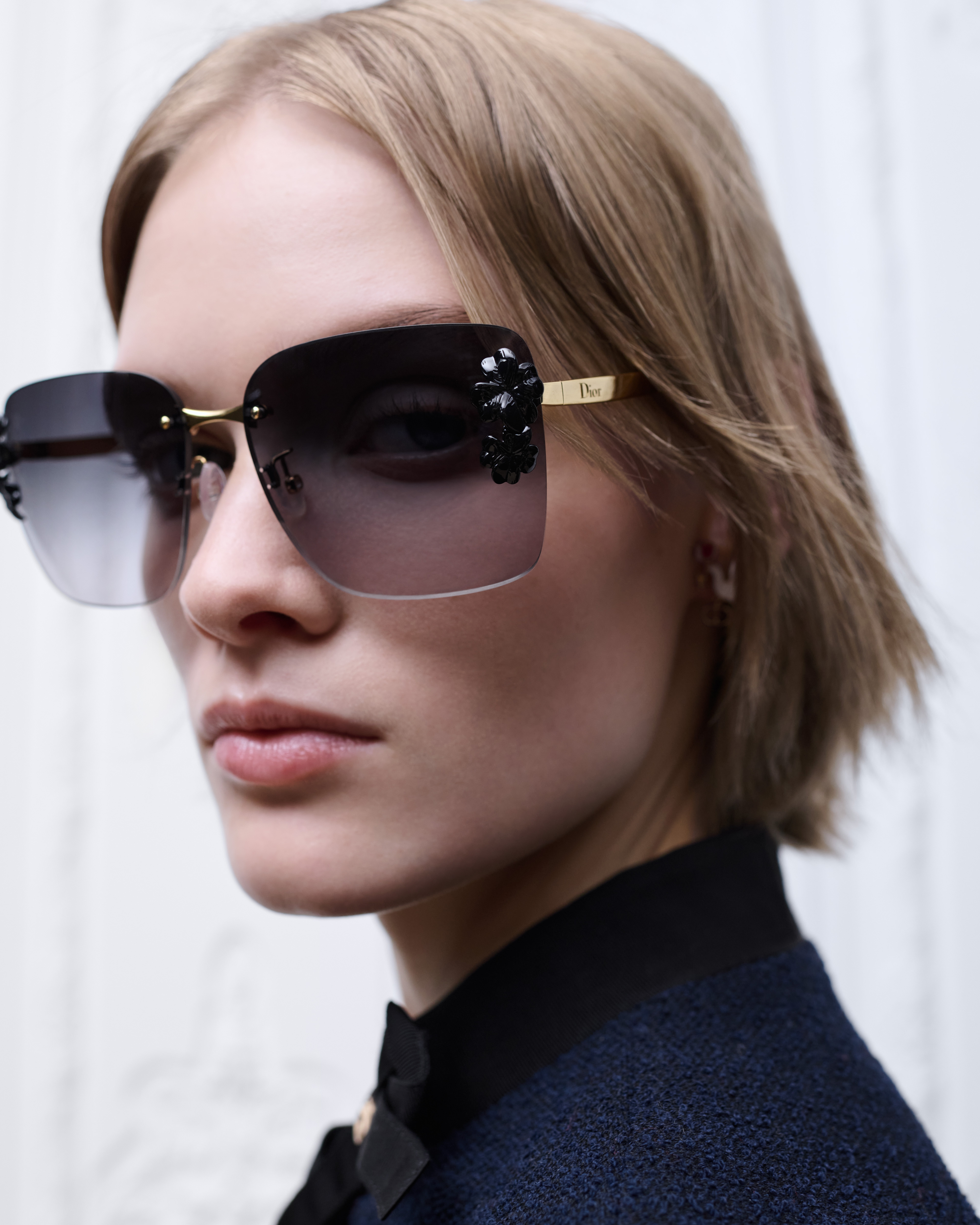 Dior Clover S2U Gray Gradient Square Sunglasses E08