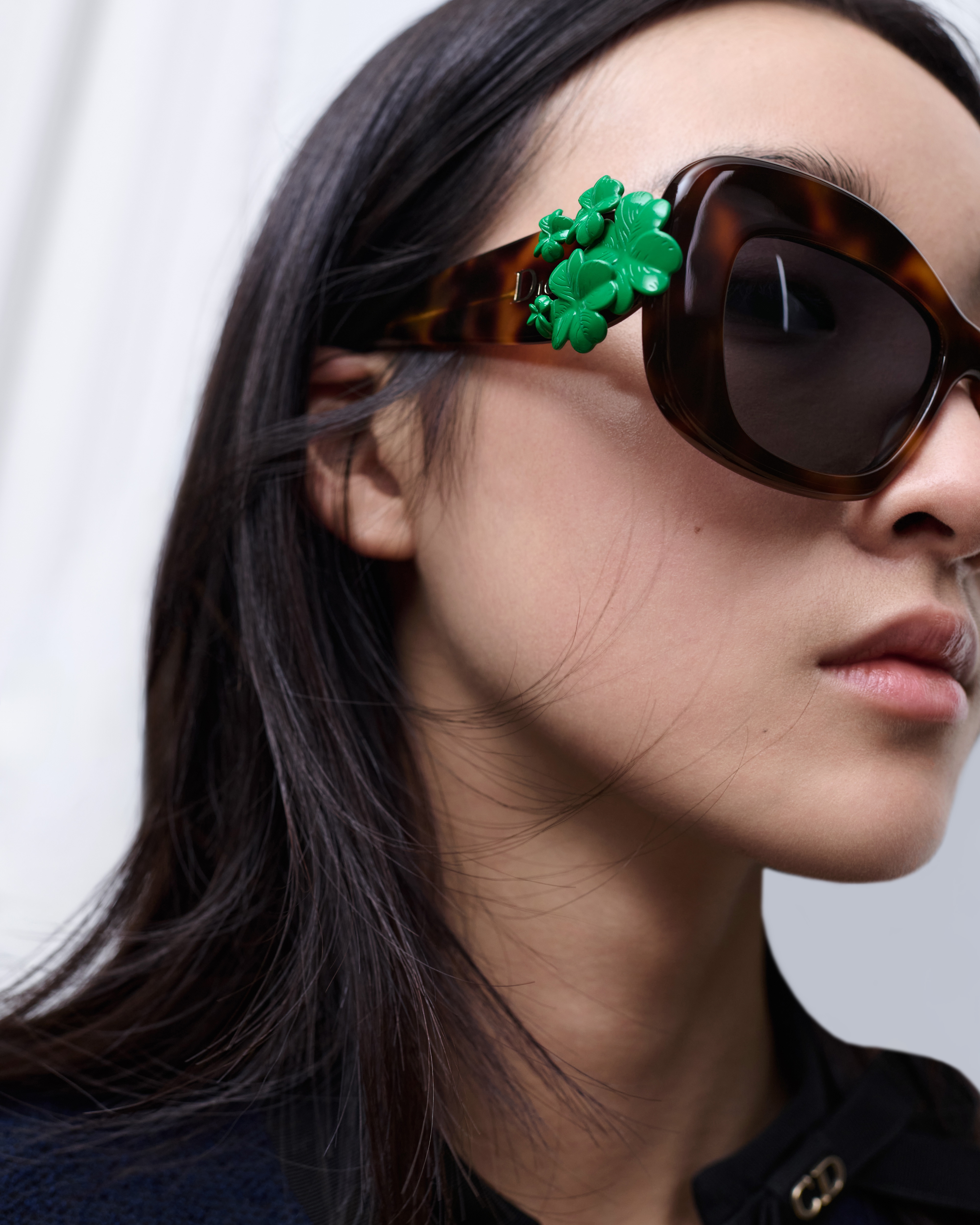 Look Dior Clover S3I Brown Tortoiseshell-Effect Square Sunglasses E12