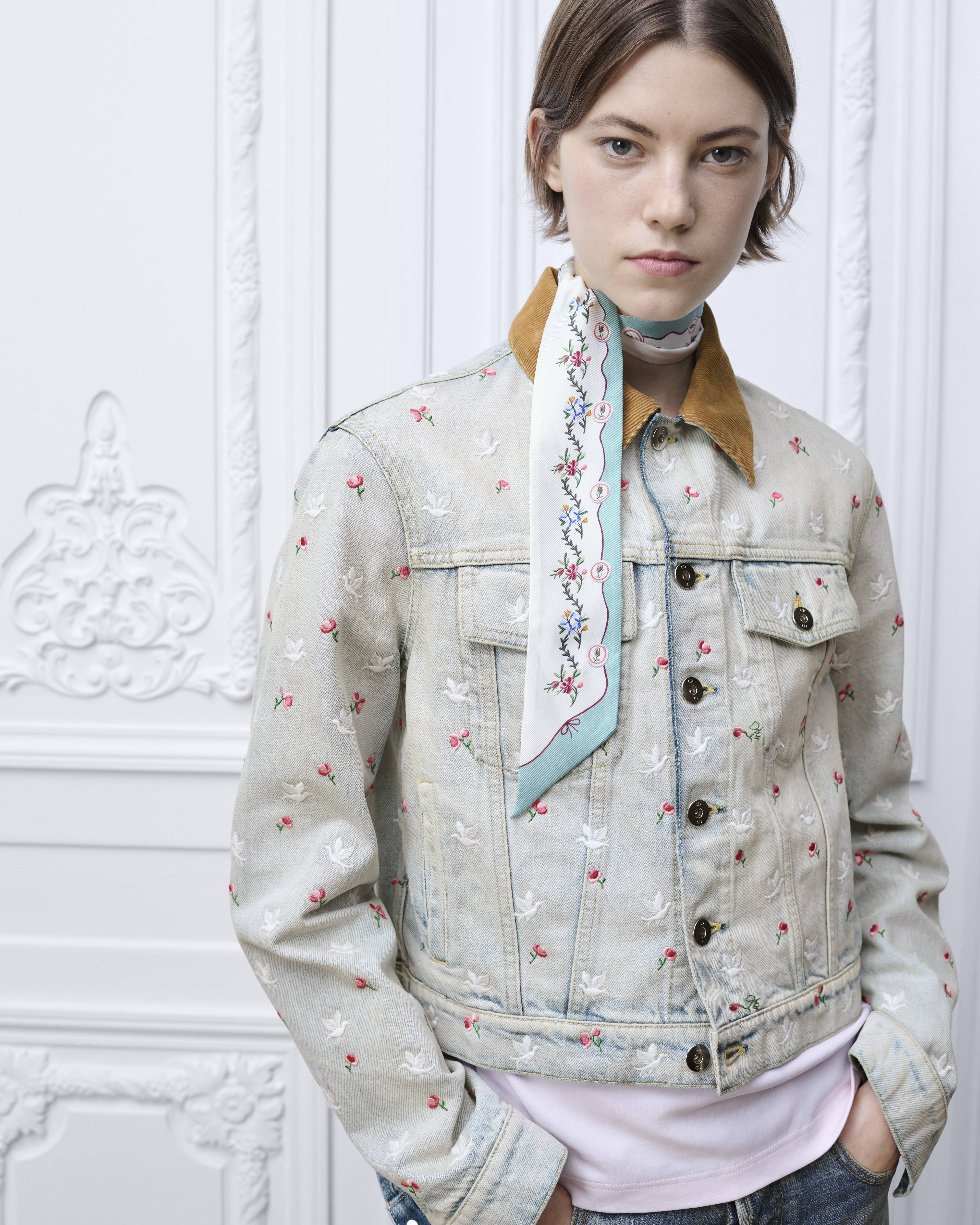 Look Dioramour Revolution Flowers Mitzah Scarf Blue Multicolor Silk Twill E04