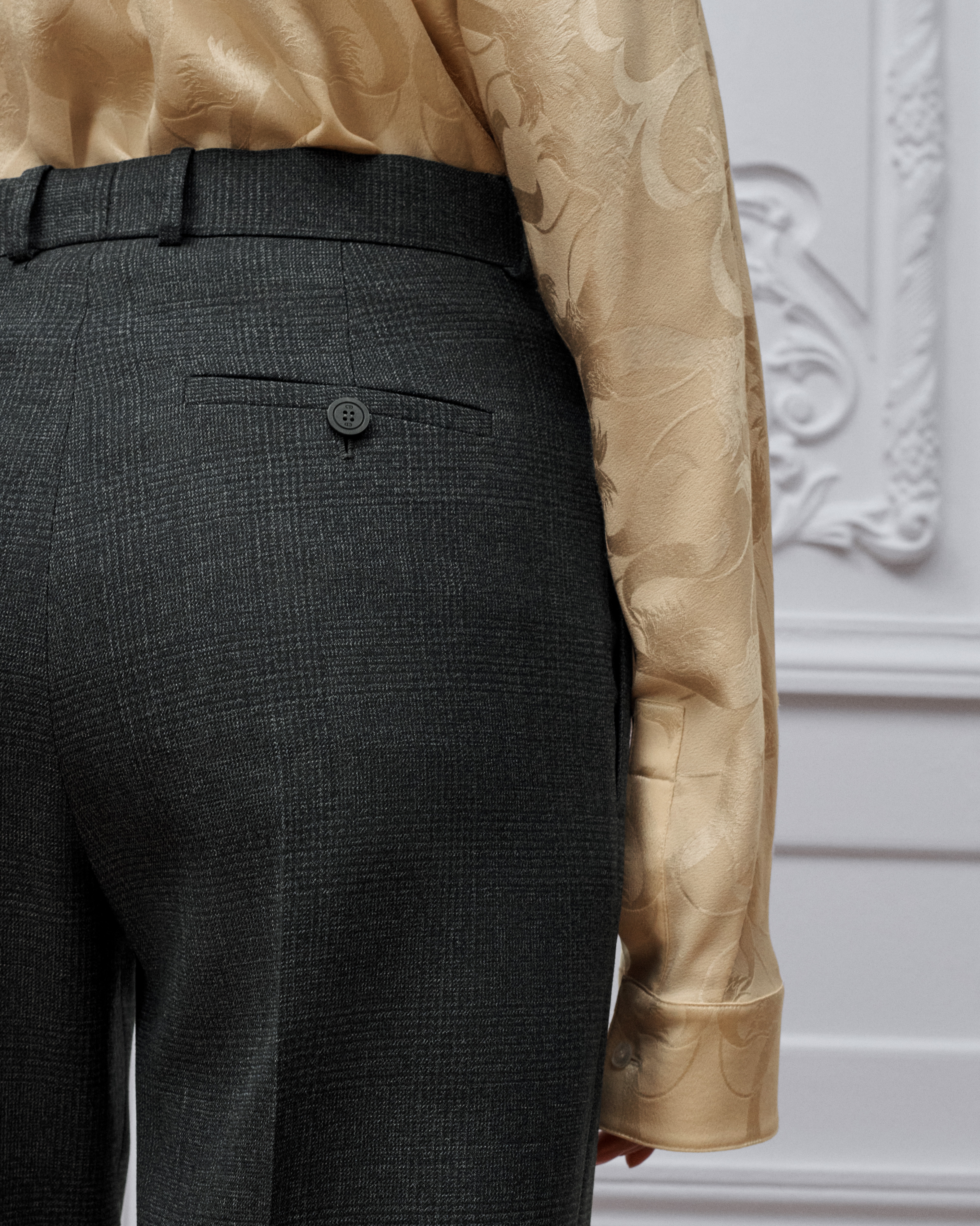 Figurbetonte Hose Prince of Wales Schurwolle in Grau E17