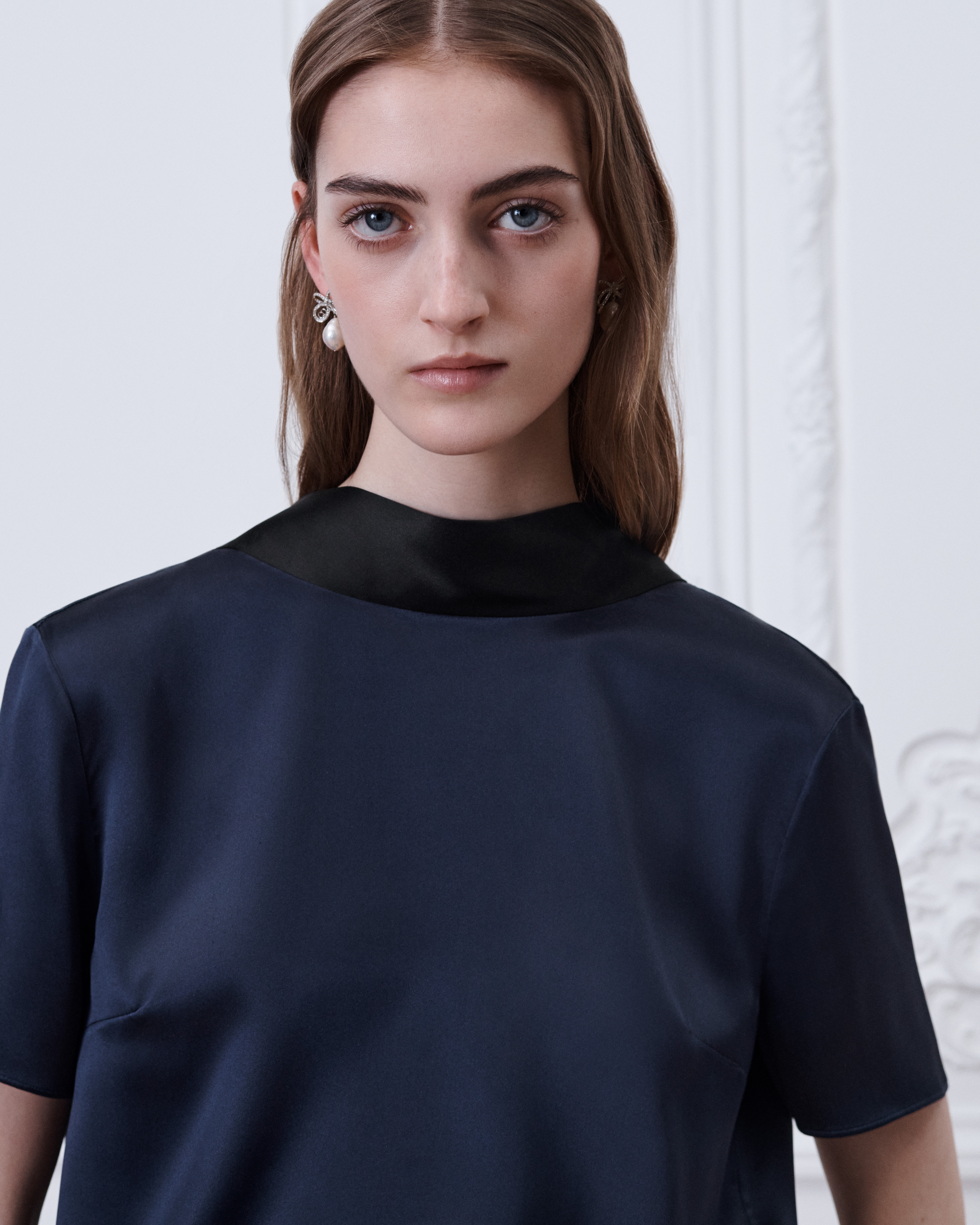 Blouse with Rear Tie