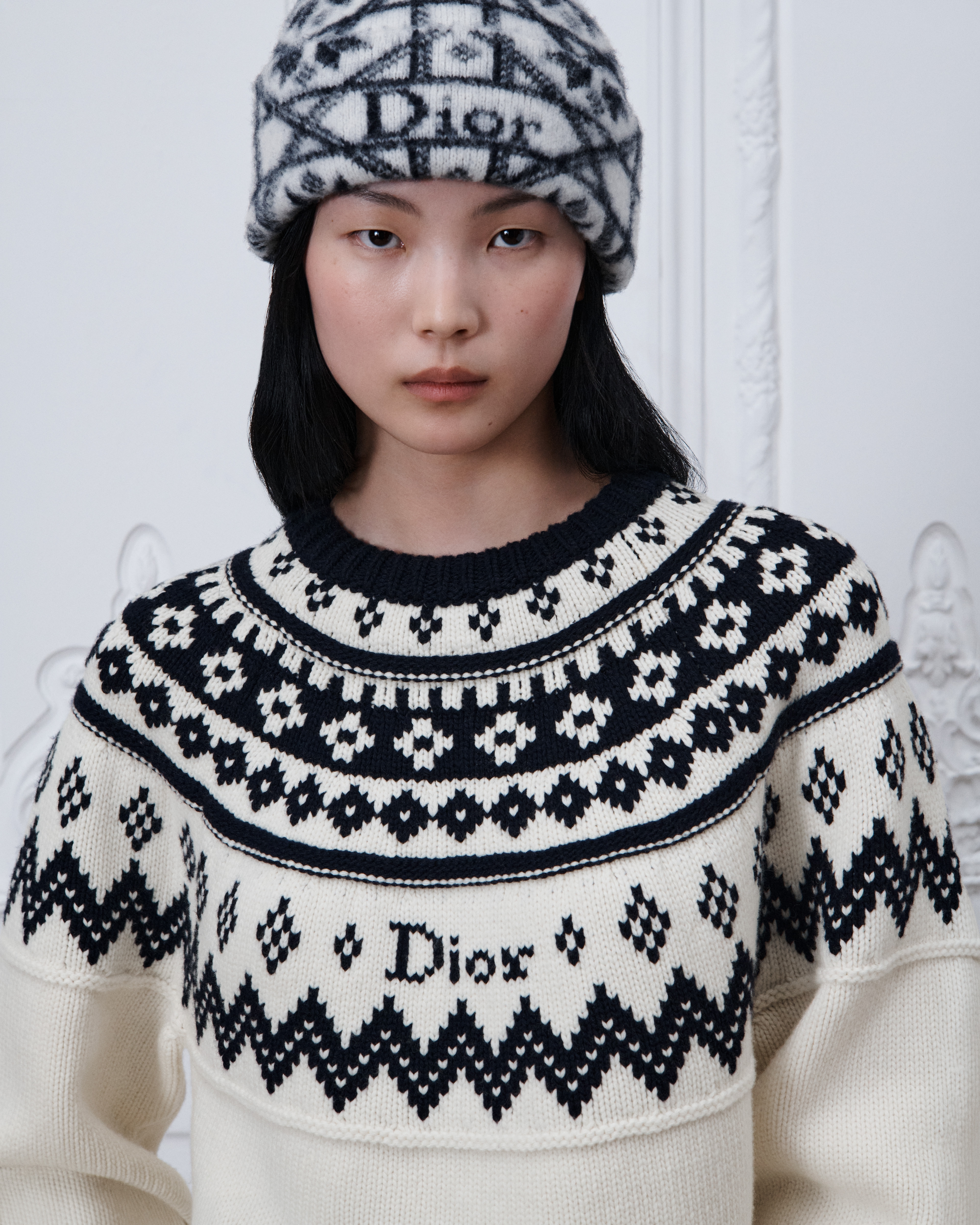 DiorAlps Sweater Ecru Wool and Cashmere Knit with Navy Blue Fair Isle Motif E12