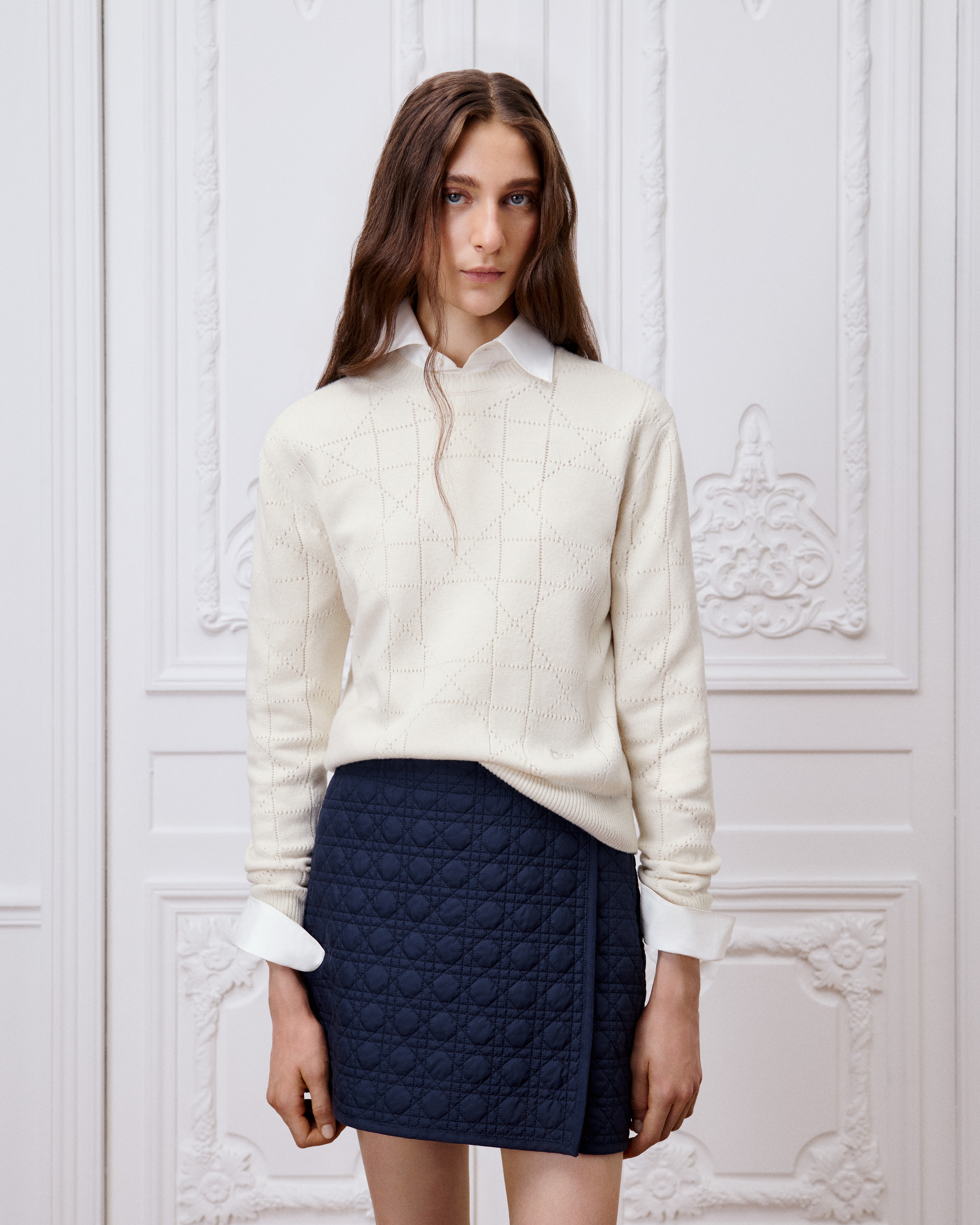 Embroidered Cannage Sweater Ecru Virgin Wool and Cashmere Openwork Knit E05
