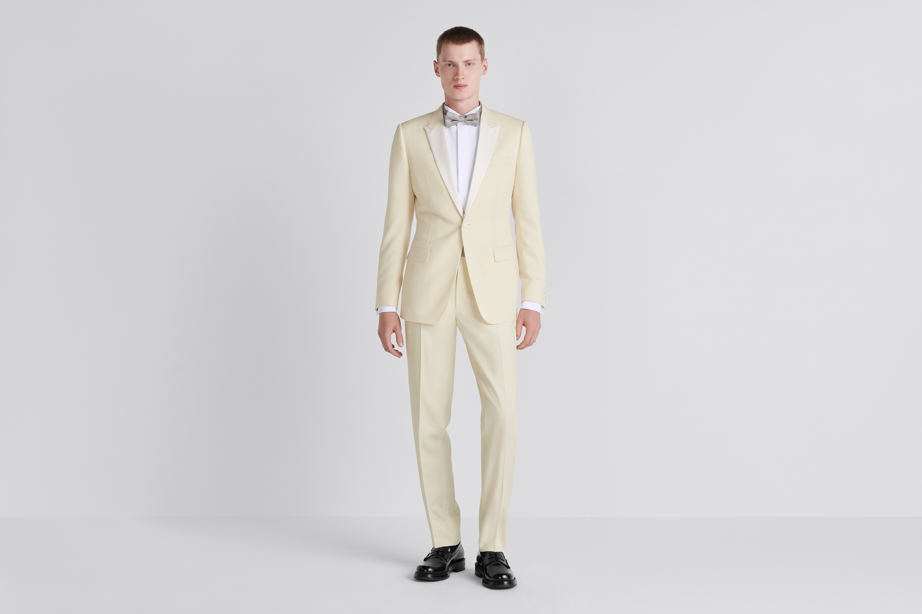 Trajes christian dior precios shop