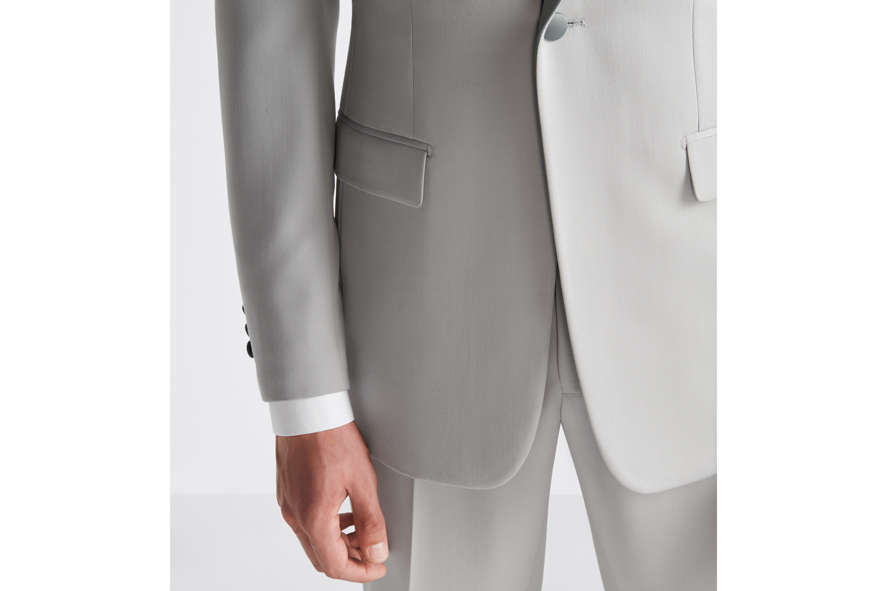 MUST特 クリスチャンディオール　お洒落なグレー ショートジャケット MUST特 クリスチャンディオール お洒落なグレー ショートジャケット